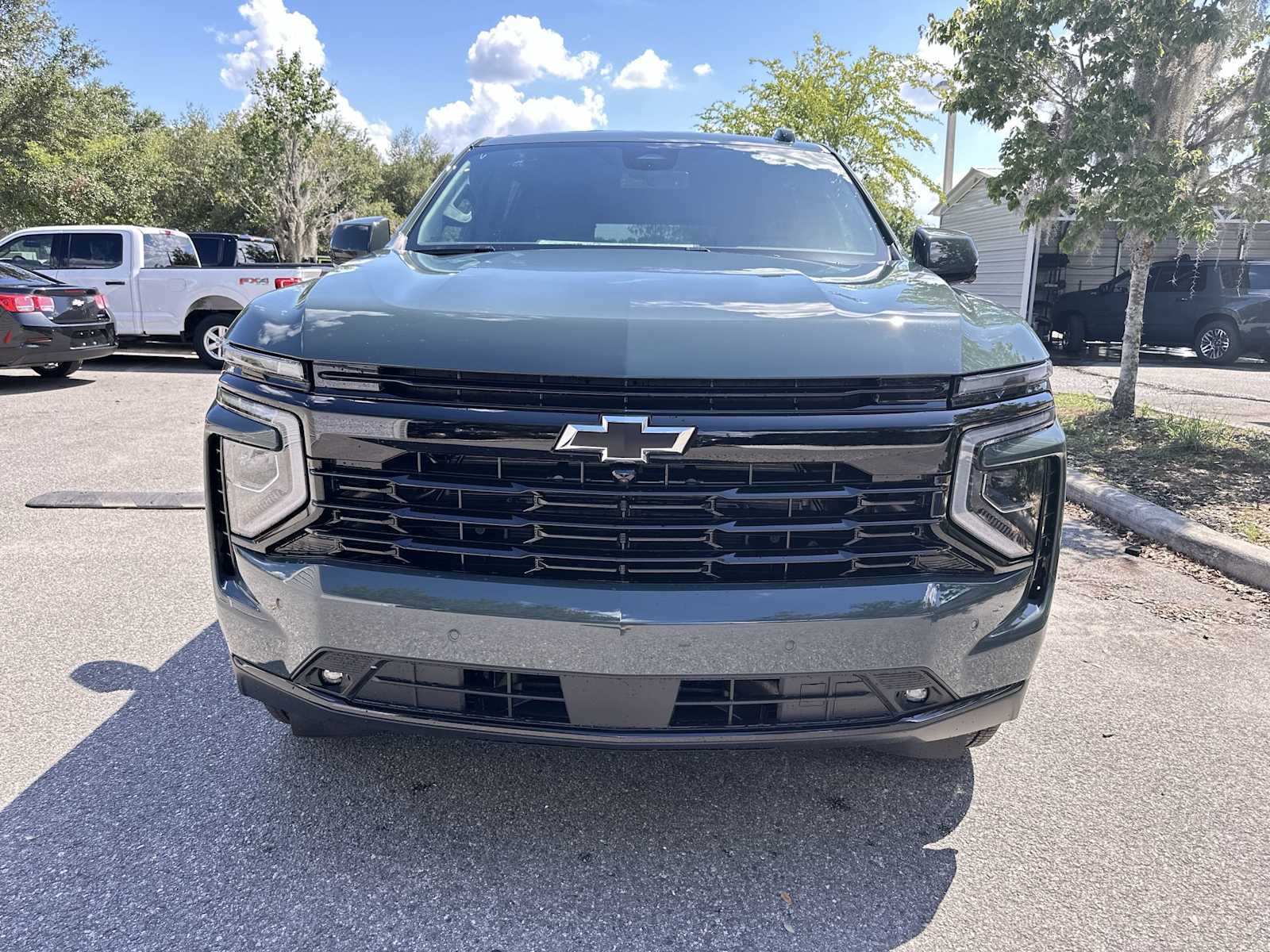 Thumbnail: 2026 Chevrolet Suburban - 9