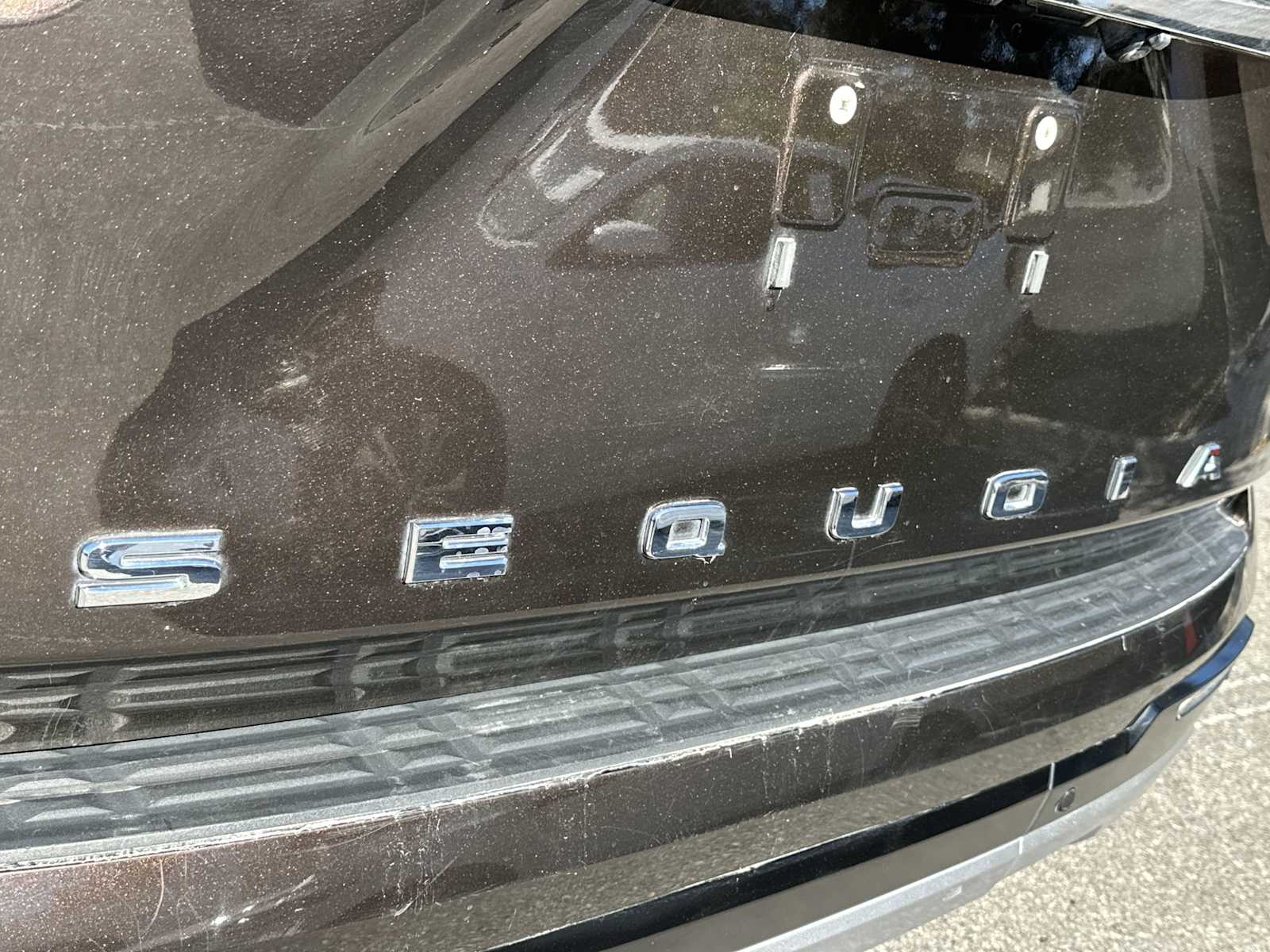 Thumbnail: 2023 Toyota Sequoia - 11