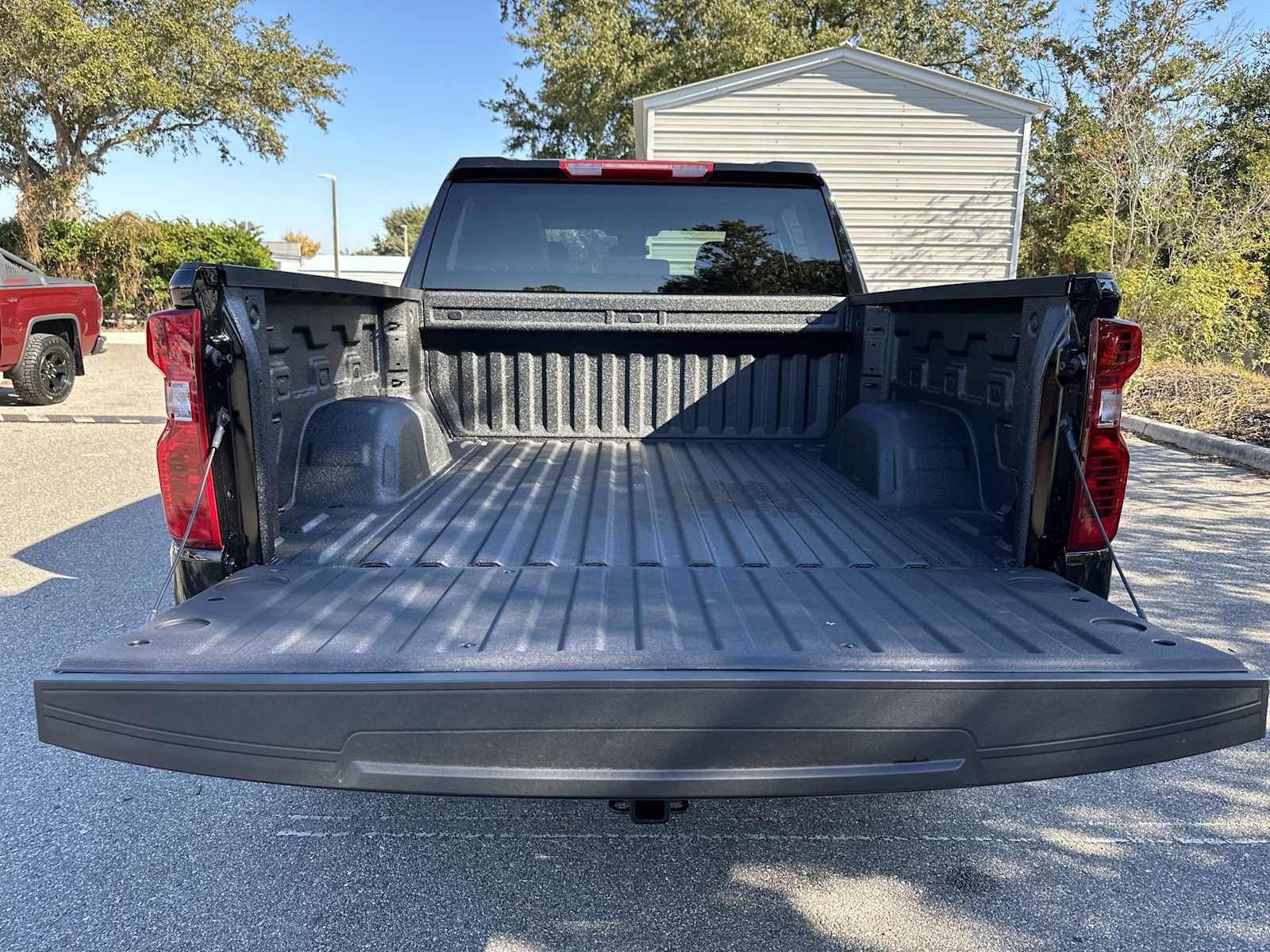 Thumbnail: 2026 Chevrolet Silverado 1500 - 25