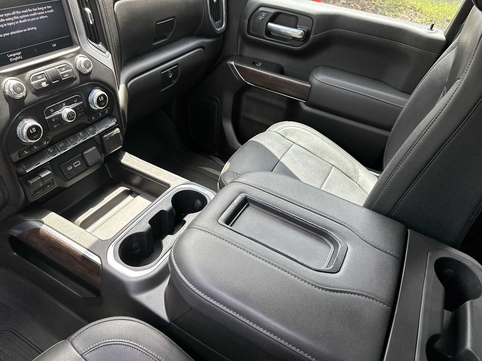 Thumbnail: 2022 GMC Sierra 1500 - 21