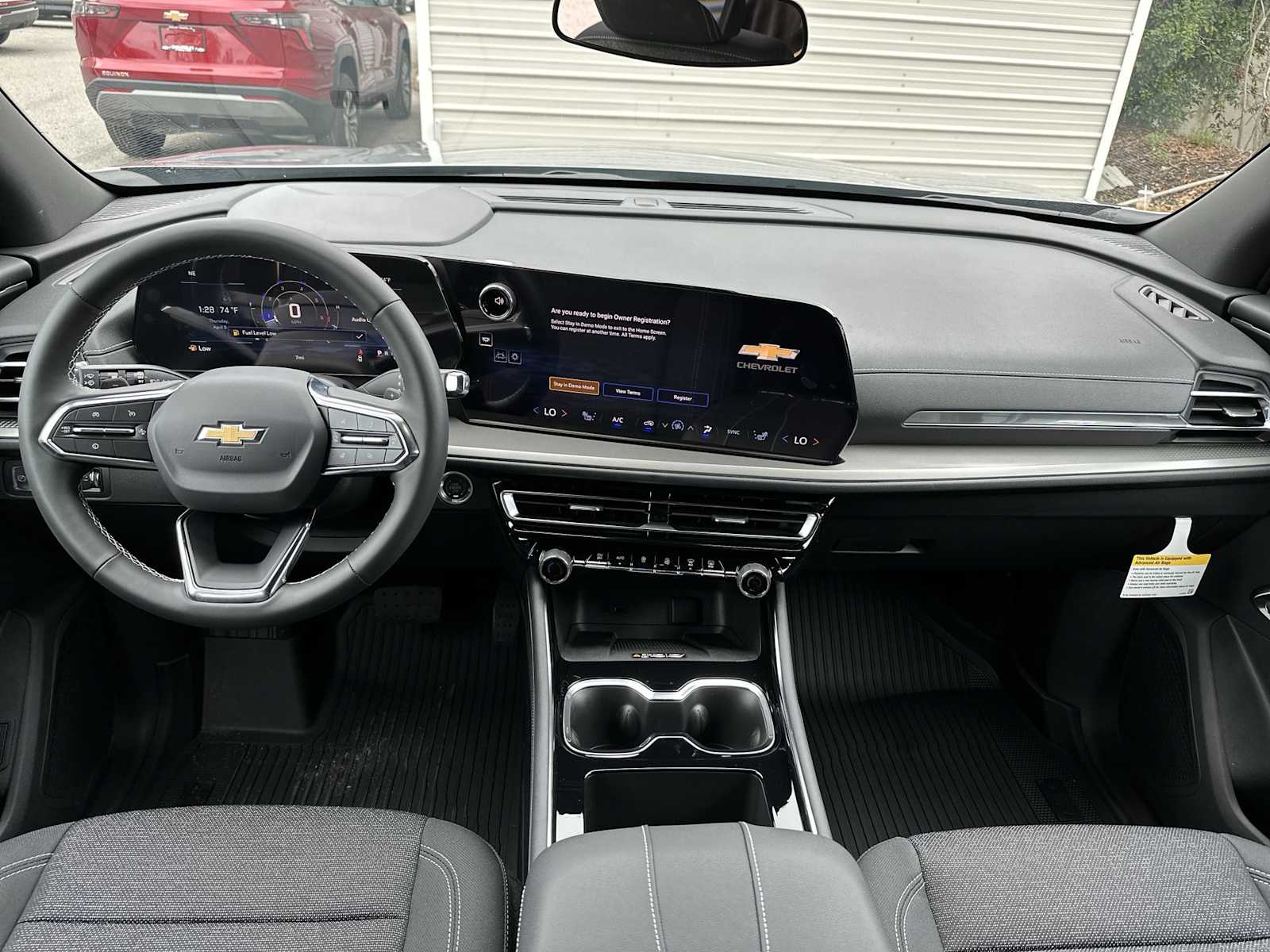 Thumbnail: 2026 Chevrolet Traverse - 15