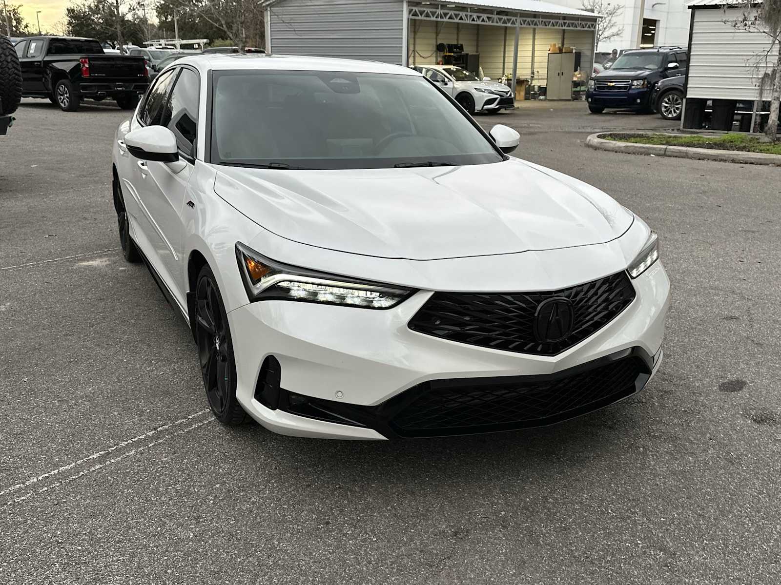 Thumbnail: 2023 Acura Integra - 9