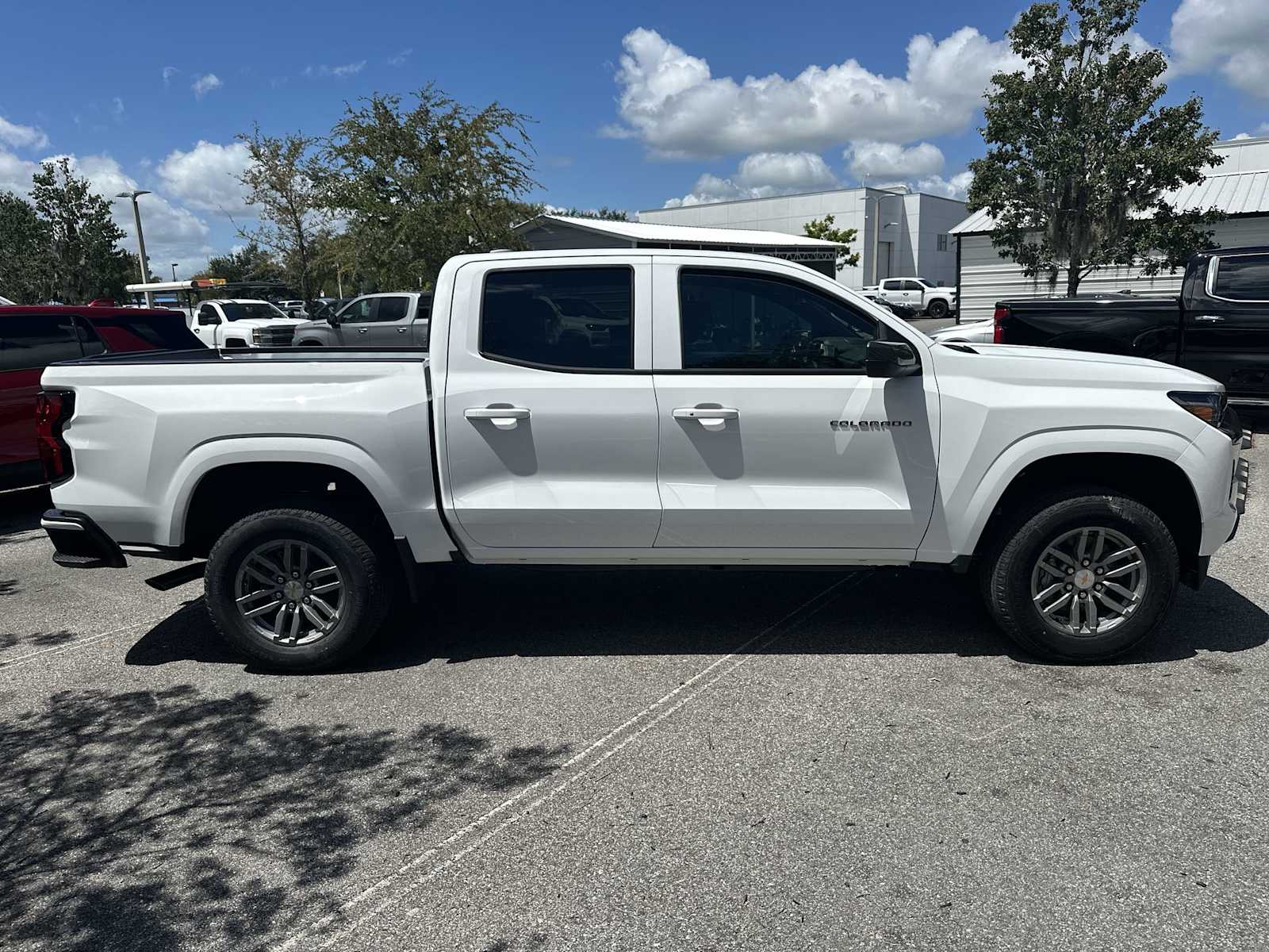 Thumbnail: 2026 Chevrolet Colorado - 7