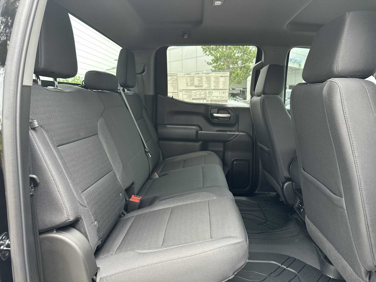 Thumbnail: 2025 Chevrolet Silverado 1500 - 18