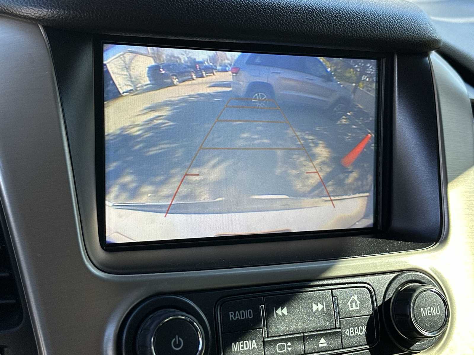 Thumbnail: 2019 GMC Yukon XL - 23