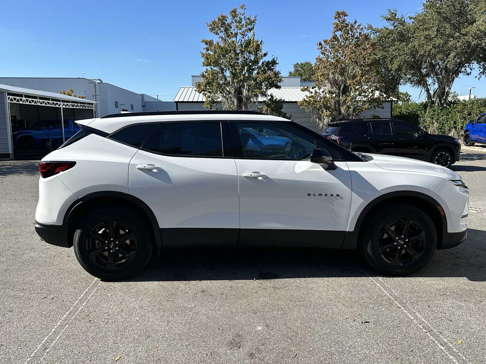 Thumbnail: 2023 Chevrolet Blazer - 7
