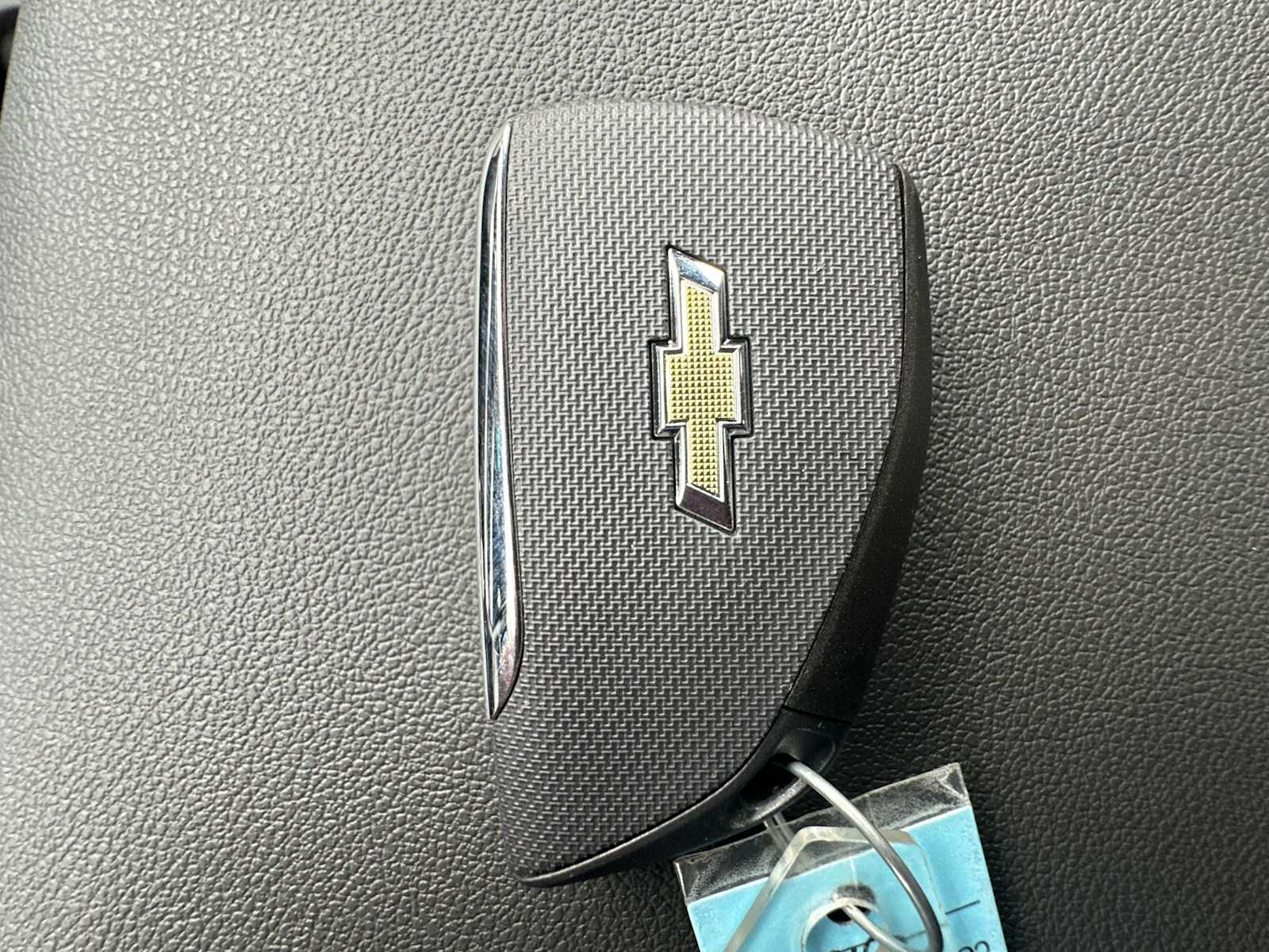 Thumbnail: 2026 Chevrolet Silverado 1500 - 26