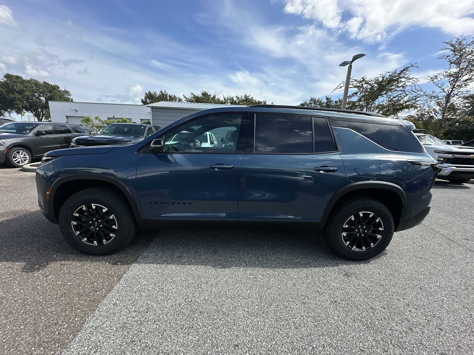 Thumbnail: 2026 Chevrolet Traverse - 3