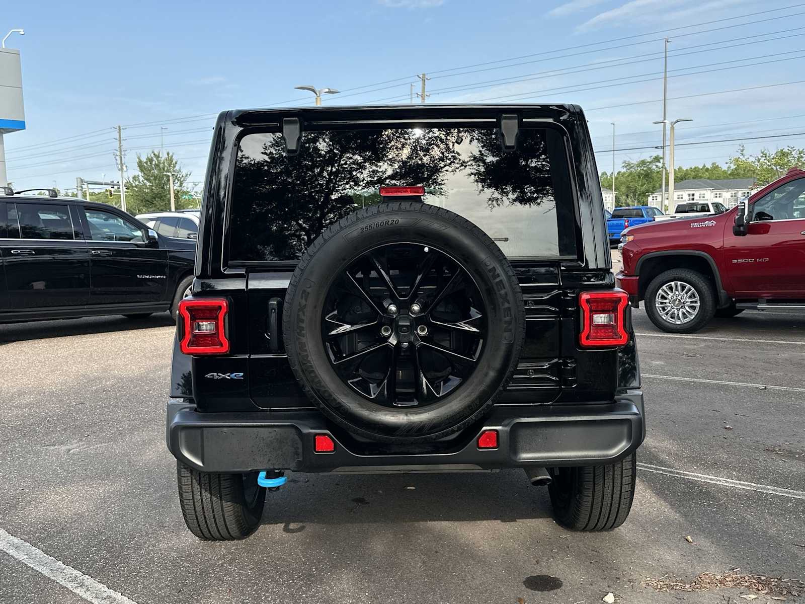 2024 Jeep Wrangler Sahara 5