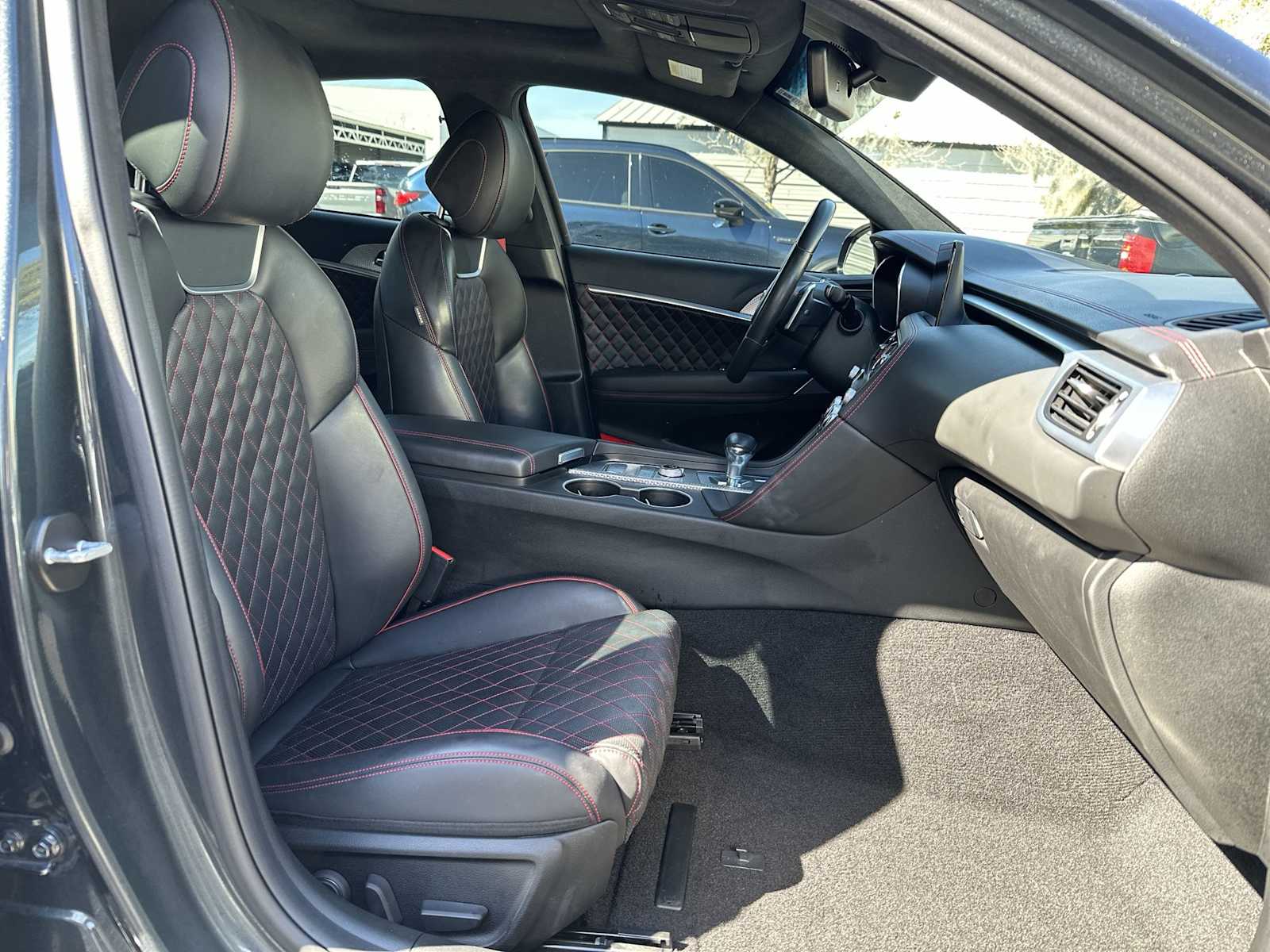 Thumbnail: 2023 Genesis G70 - 20