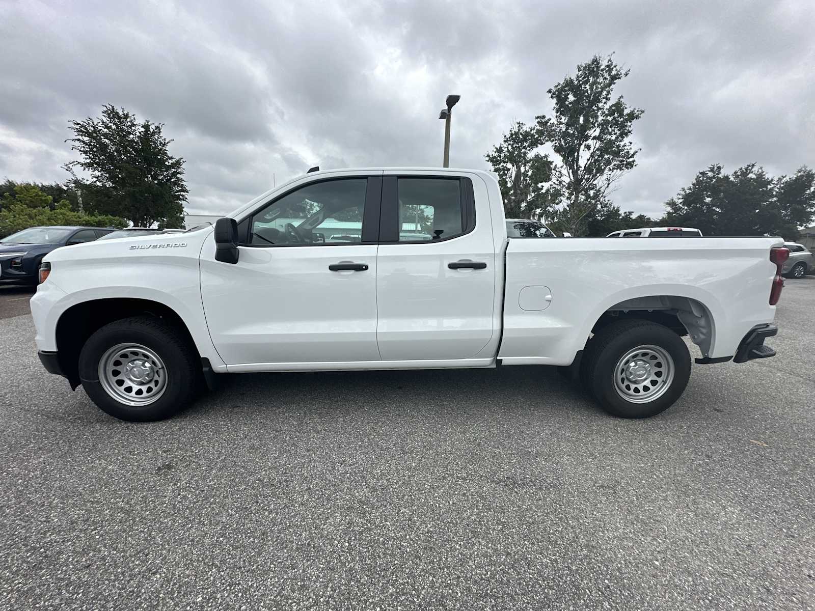 Thumbnail: 2026 Chevrolet Silverado 1500 - 3