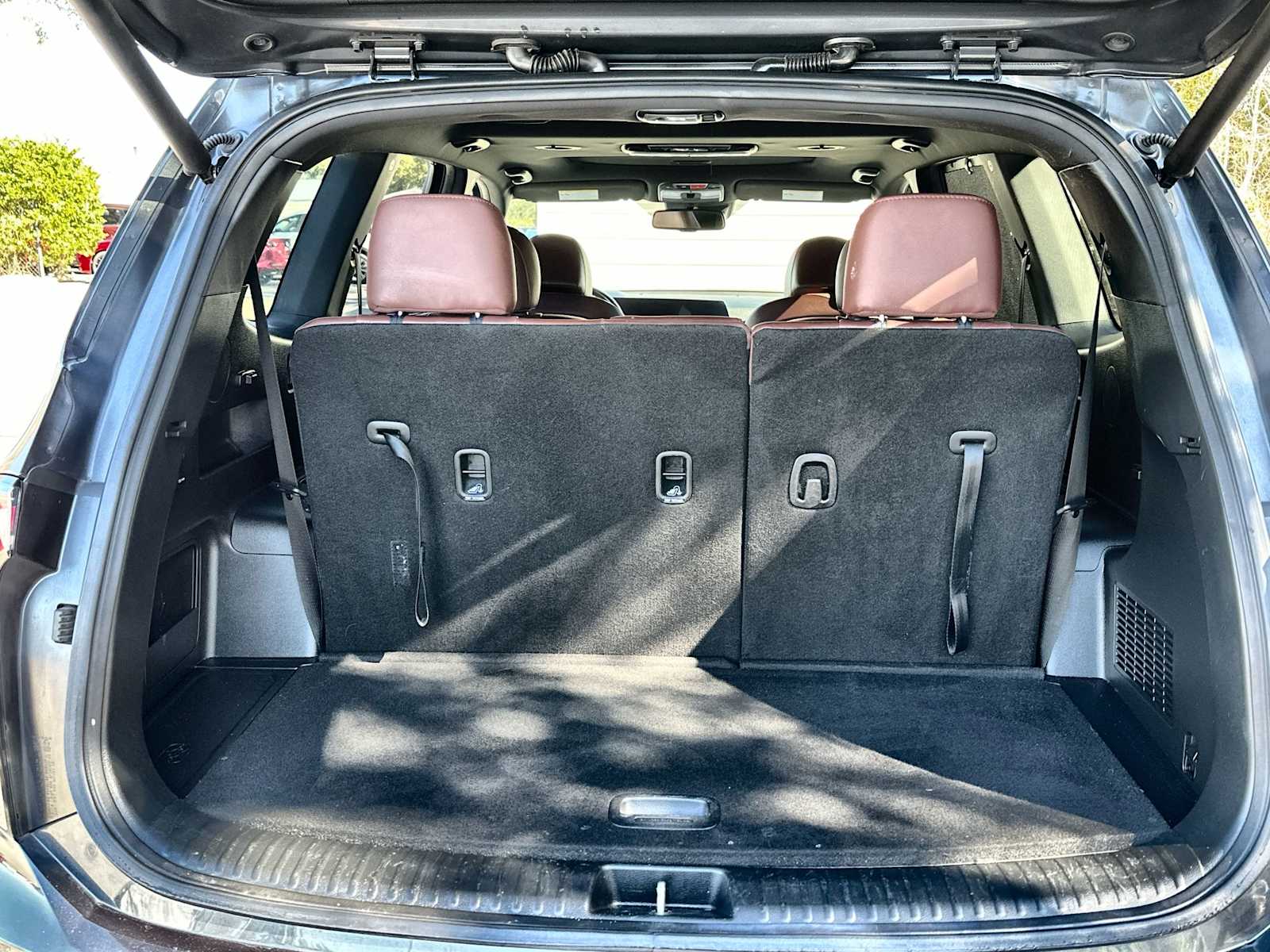 Thumbnail: 2023 Kia Telluride - 26