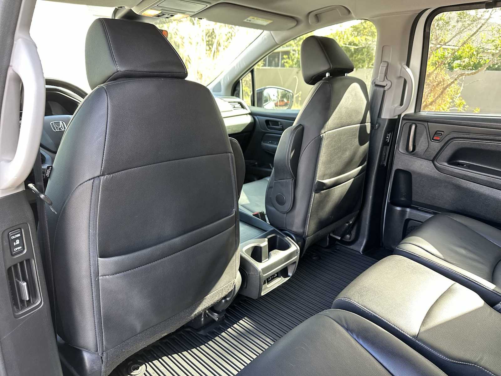 Thumbnail: 2023 Honda Odyssey - 16