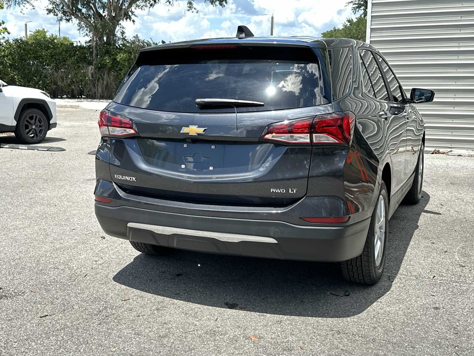 Thumbnail: 2022 Chevrolet Equinox - 14
