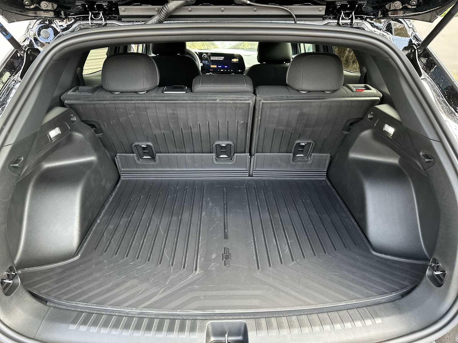 Thumbnail: 2026 Chevrolet Blazer EV - 25