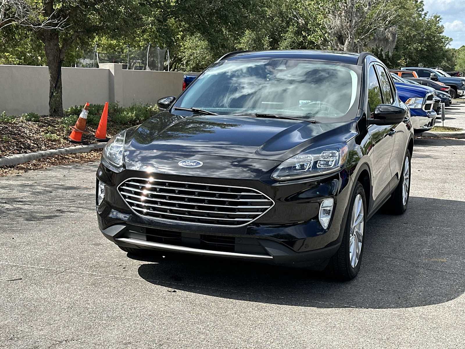 Thumbnail: 2022 Ford Escape - 1