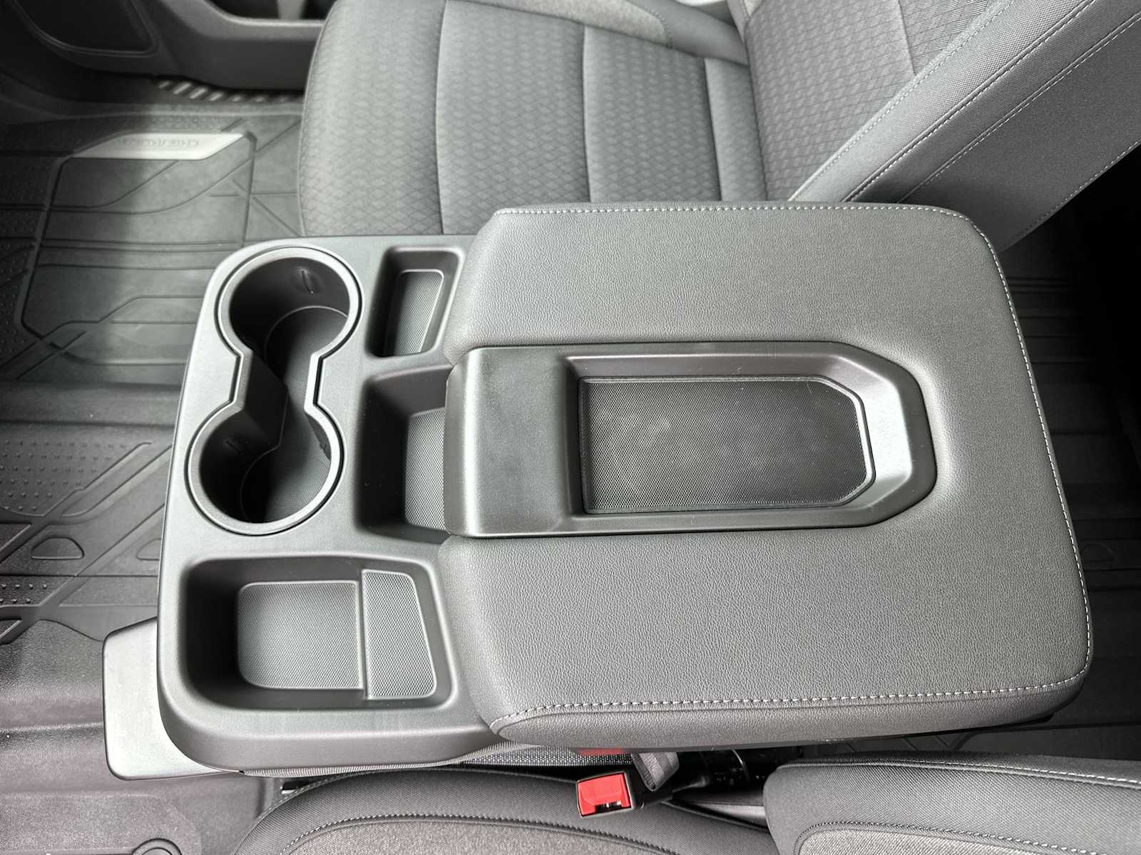 Thumbnail: 2025 Chevrolet Silverado 1500 - 21