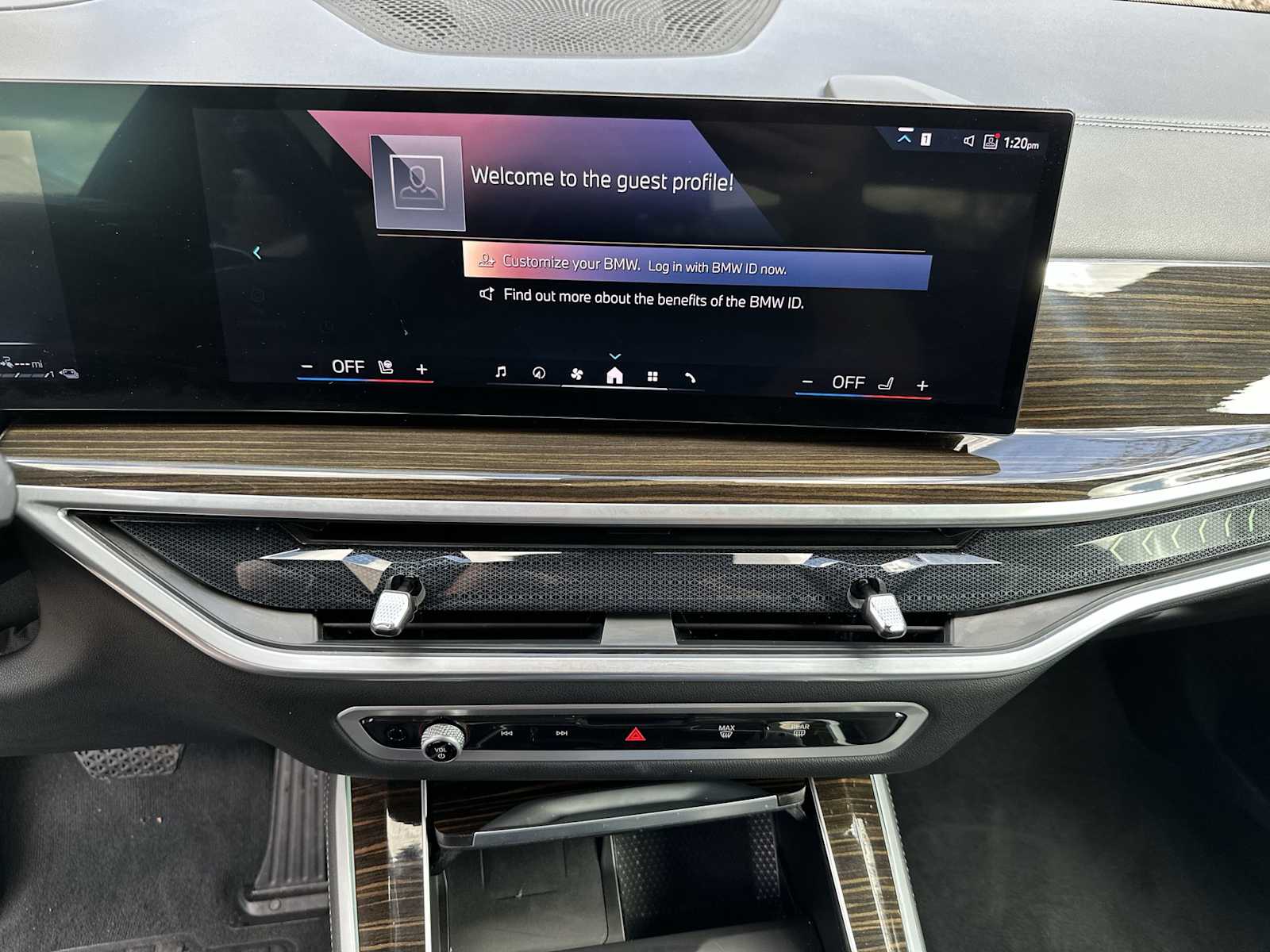 Thumbnail: 2024 BMW X5 - 21