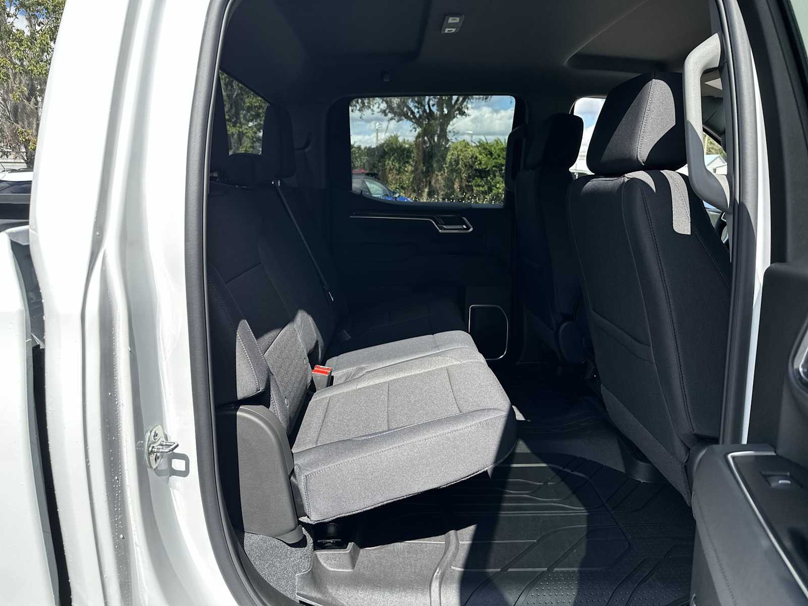 Thumbnail: 2026 Chevrolet Silverado 1500 - 18