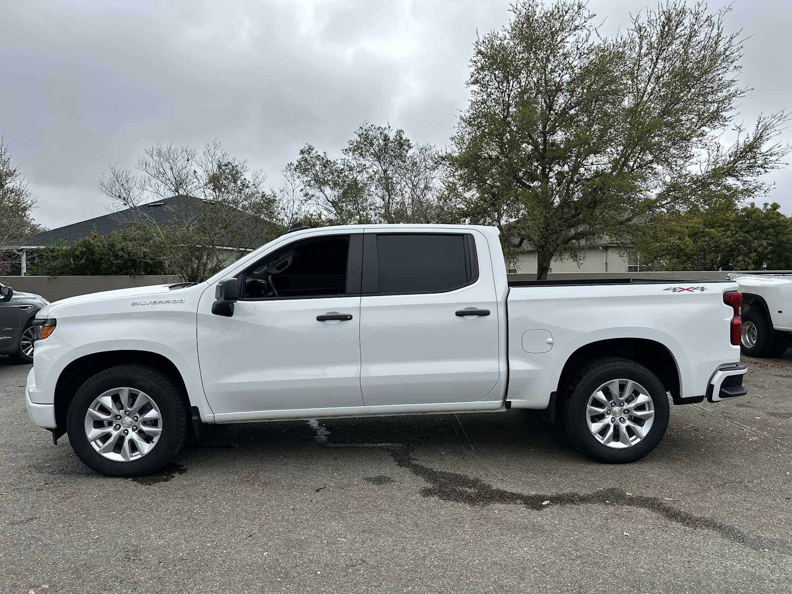 Thumbnail: 2022 Chevrolet Silverado 1500 - 3