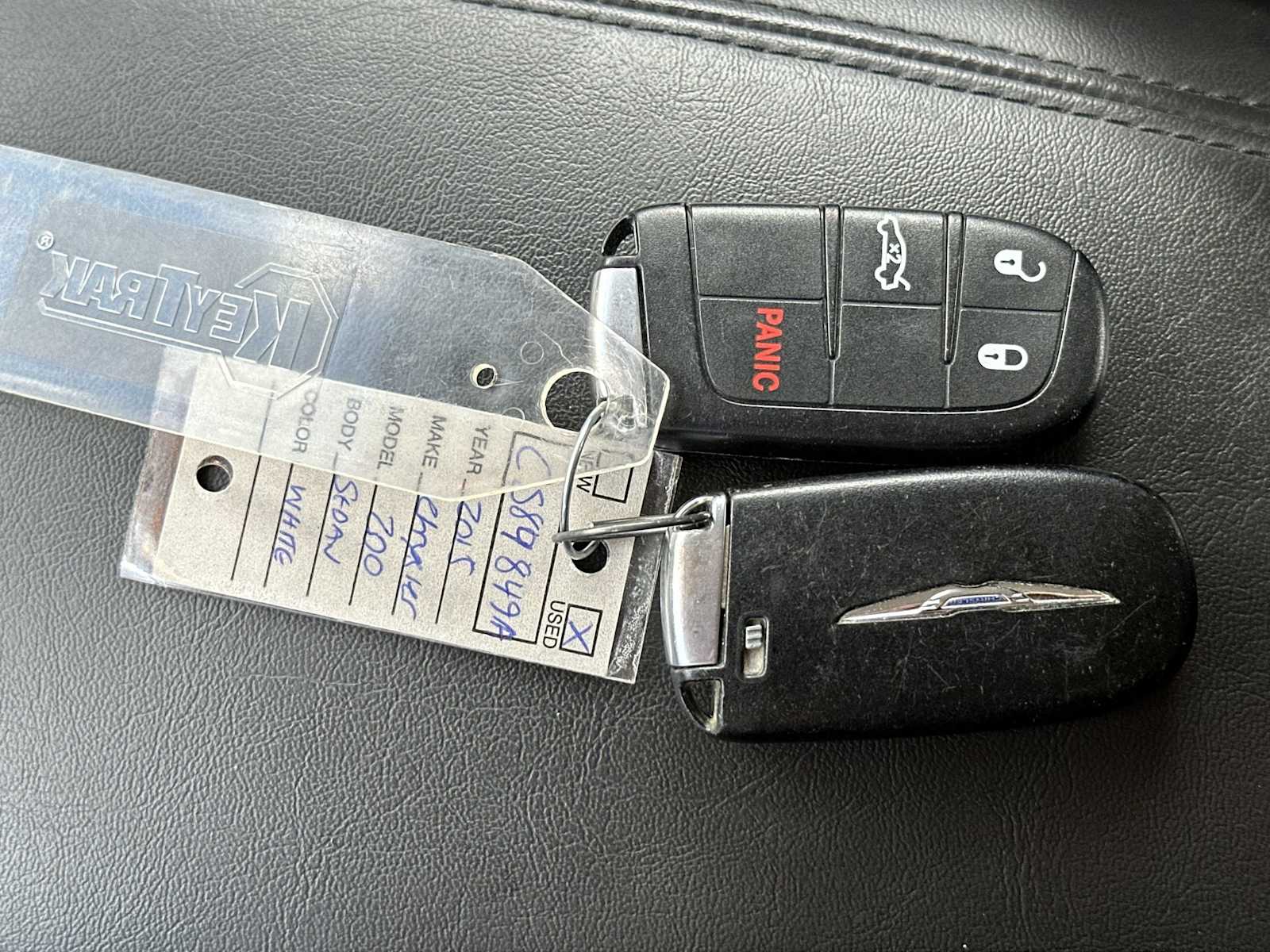 Thumbnail: 2015 Chrysler 200 - 26