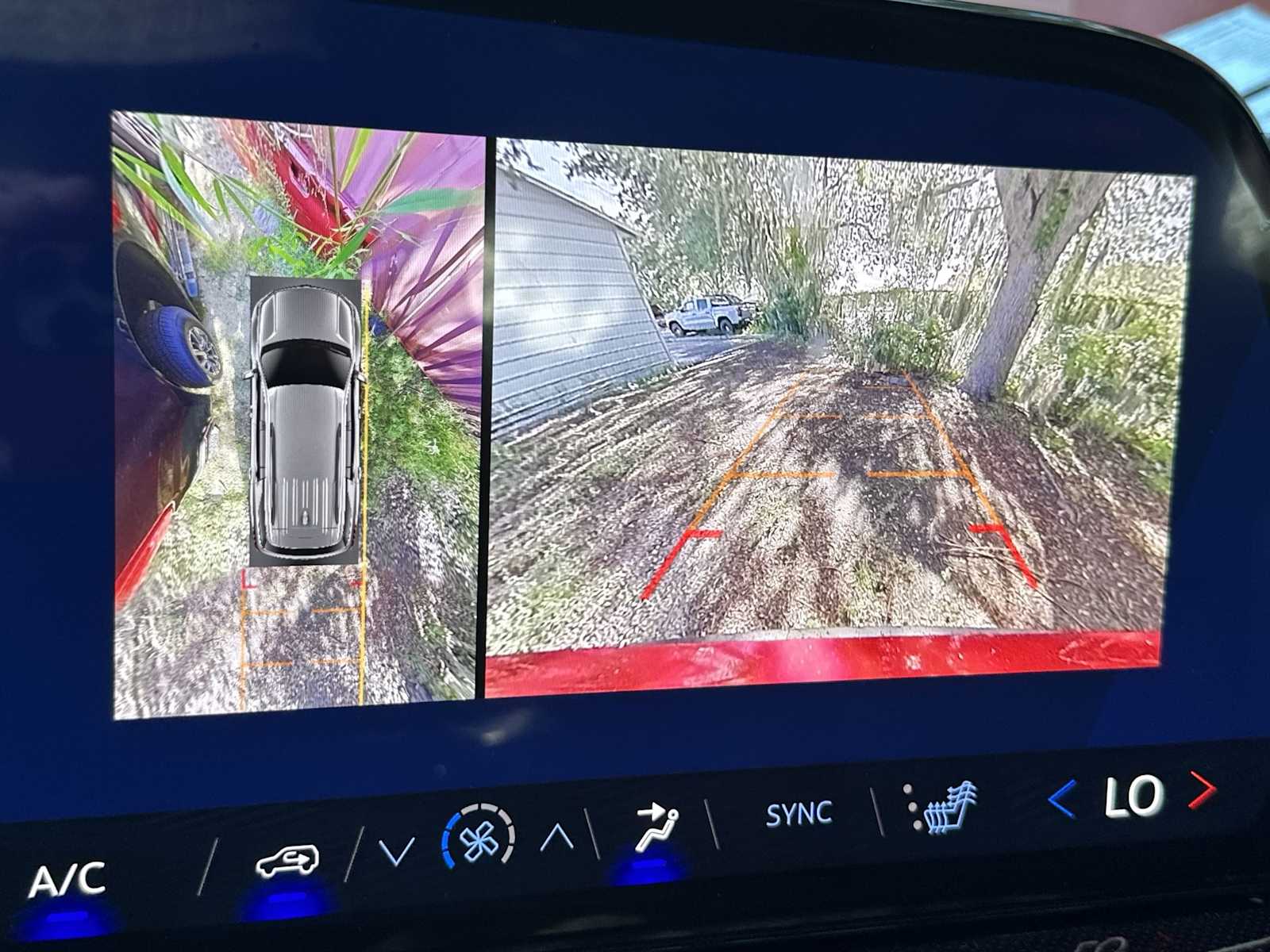 Thumbnail: 2026 Chevrolet Traverse - 22