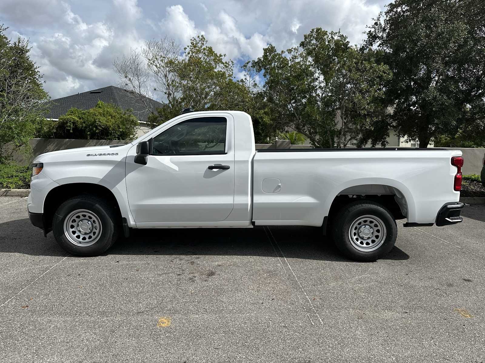 Thumbnail: 2026 Chevrolet Silverado 1500 - 3