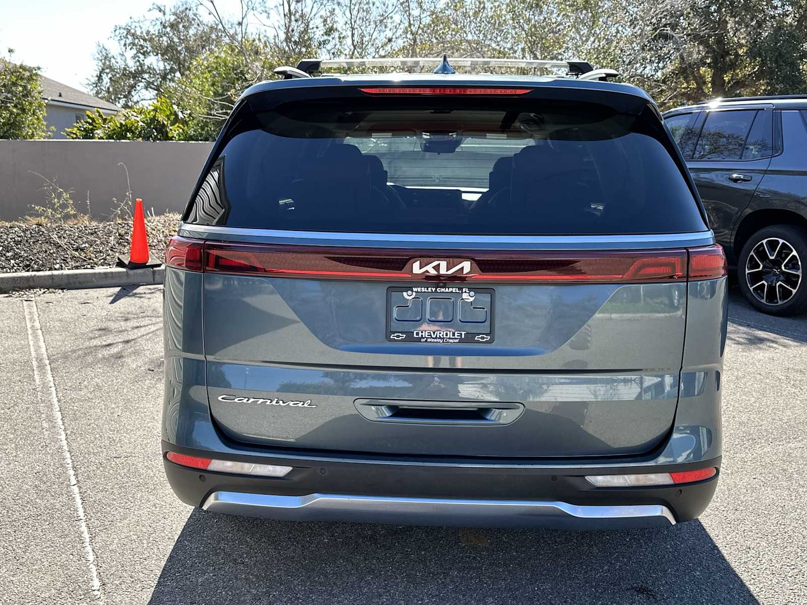 Thumbnail: 2022 Kia Carnival - 5