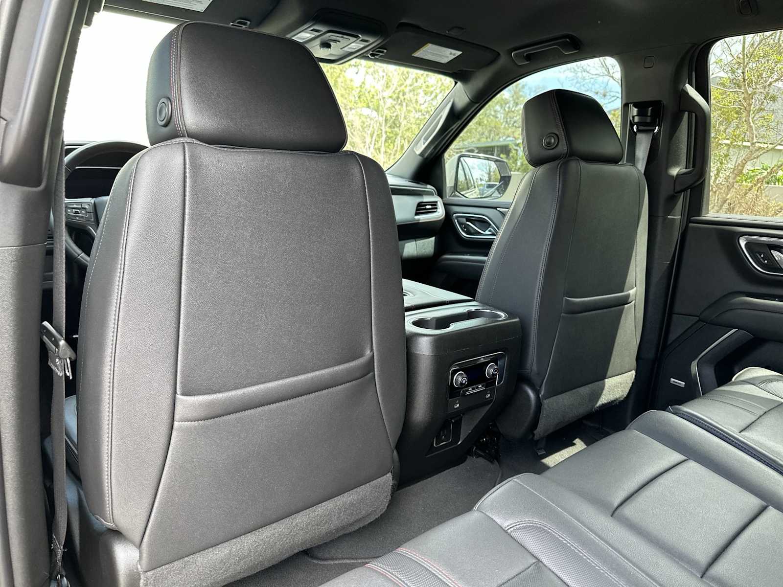 Thumbnail: 2023 Chevrolet Suburban - 16