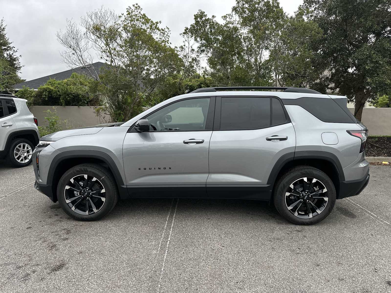 Thumbnail: 2026 Chevrolet Equinox - 3