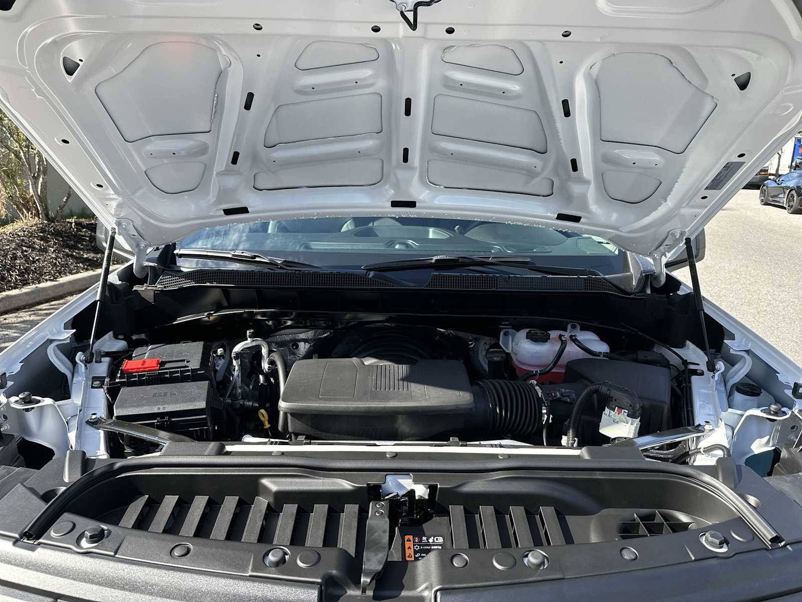 Thumbnail: 2026 Chevrolet Silverado 1500 - 13