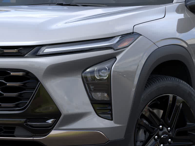 Thumbnail: 2025 Chevrolet Trax - 10