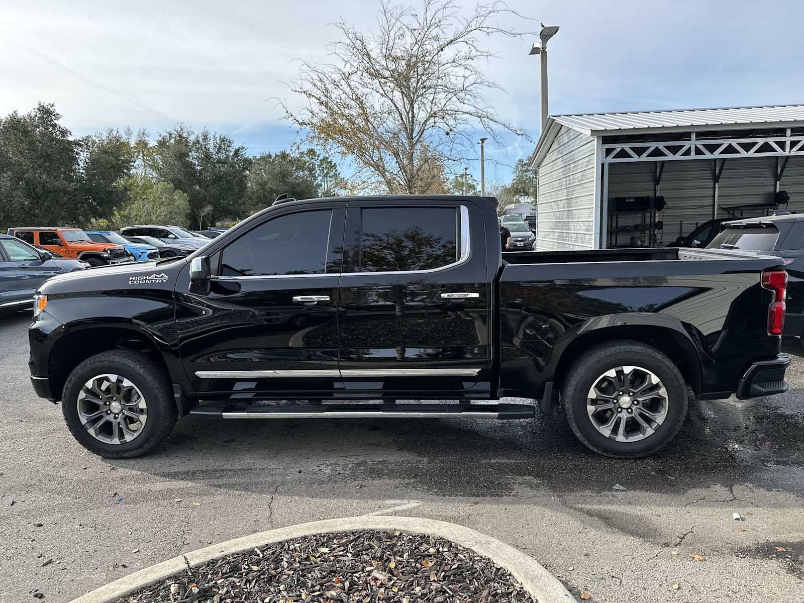 Thumbnail: 2025 Chevrolet Silverado 1500 - 3