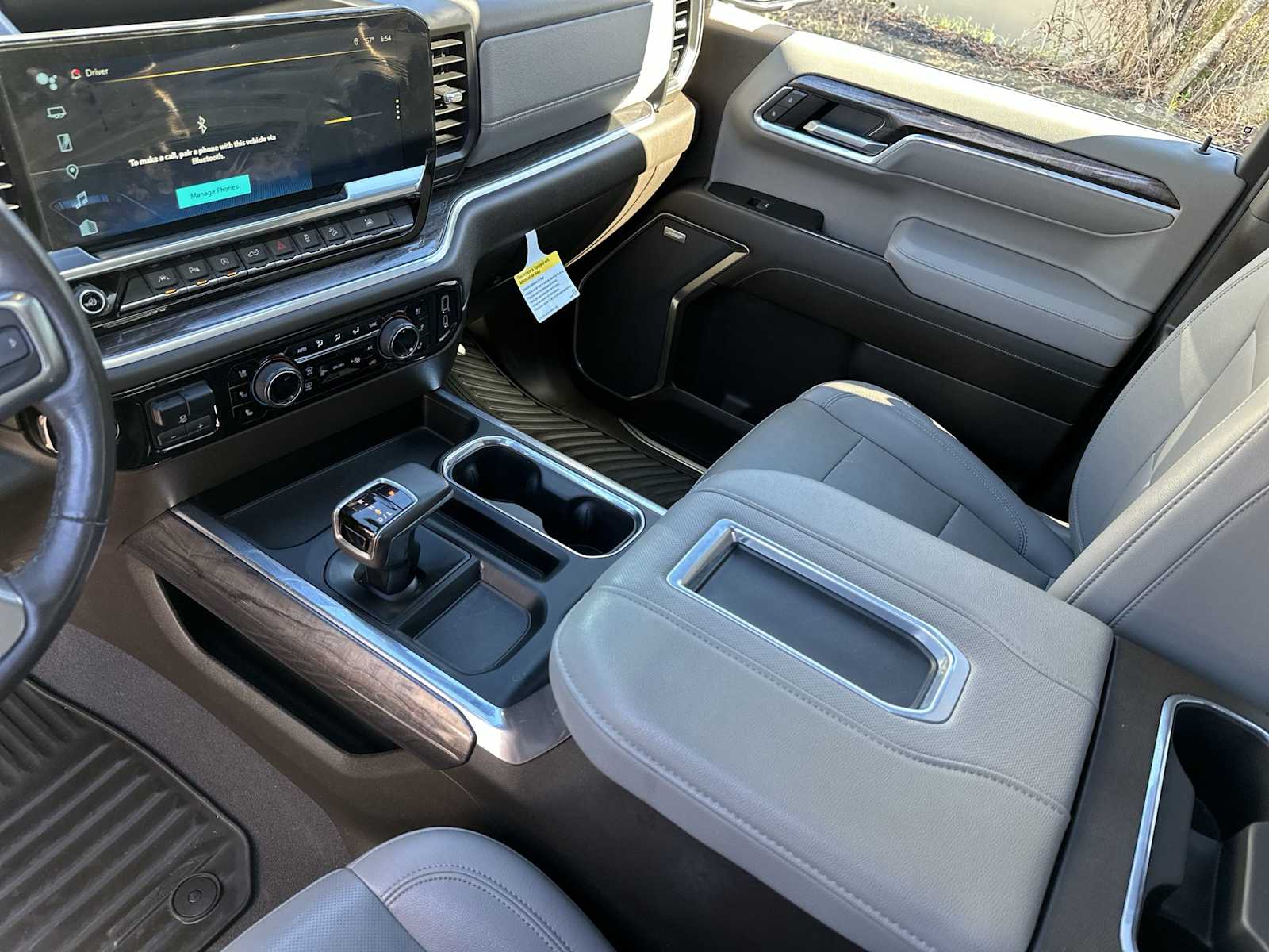 Thumbnail: 2022 Chevrolet Silverado 1500 - 22