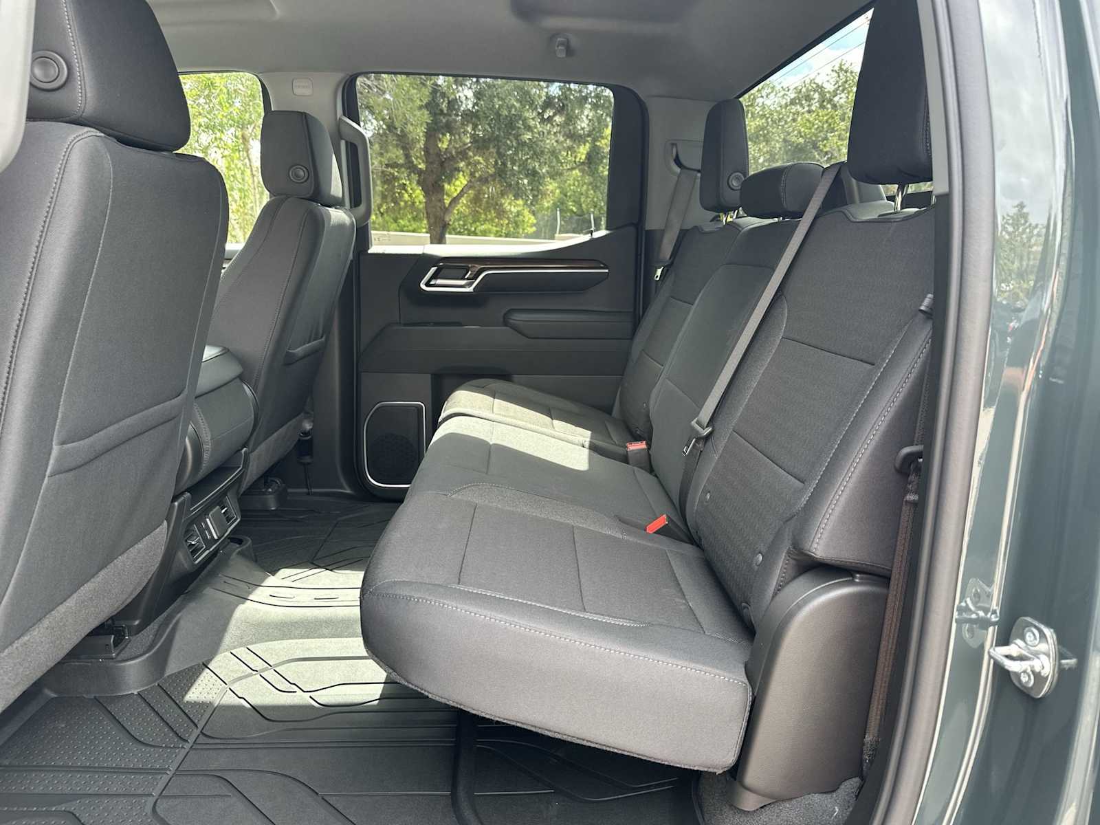 Thumbnail: 2026 Chevrolet Silverado 1500 - 17