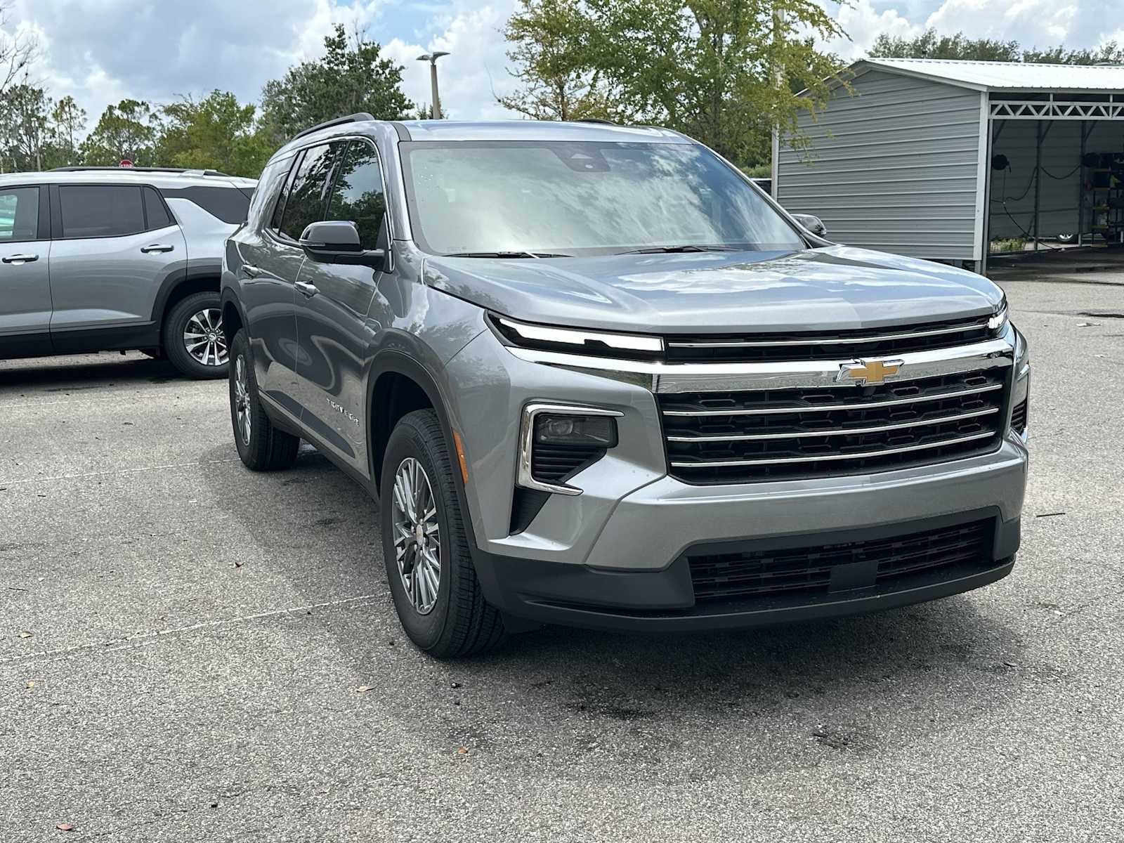 Thumbnail: 2026 Chevrolet Traverse - 8