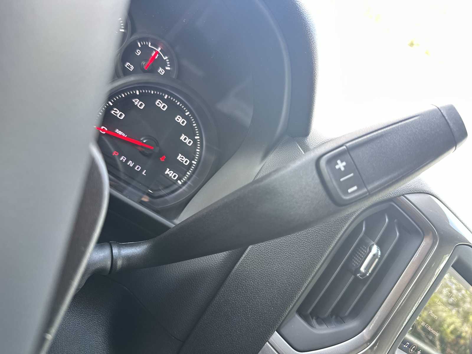 Thumbnail: 2026 Chevrolet Silverado 1500 - 23