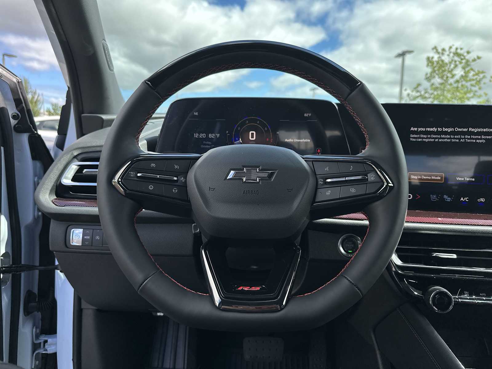 Thumbnail: 2026 Chevrolet Traverse - 20