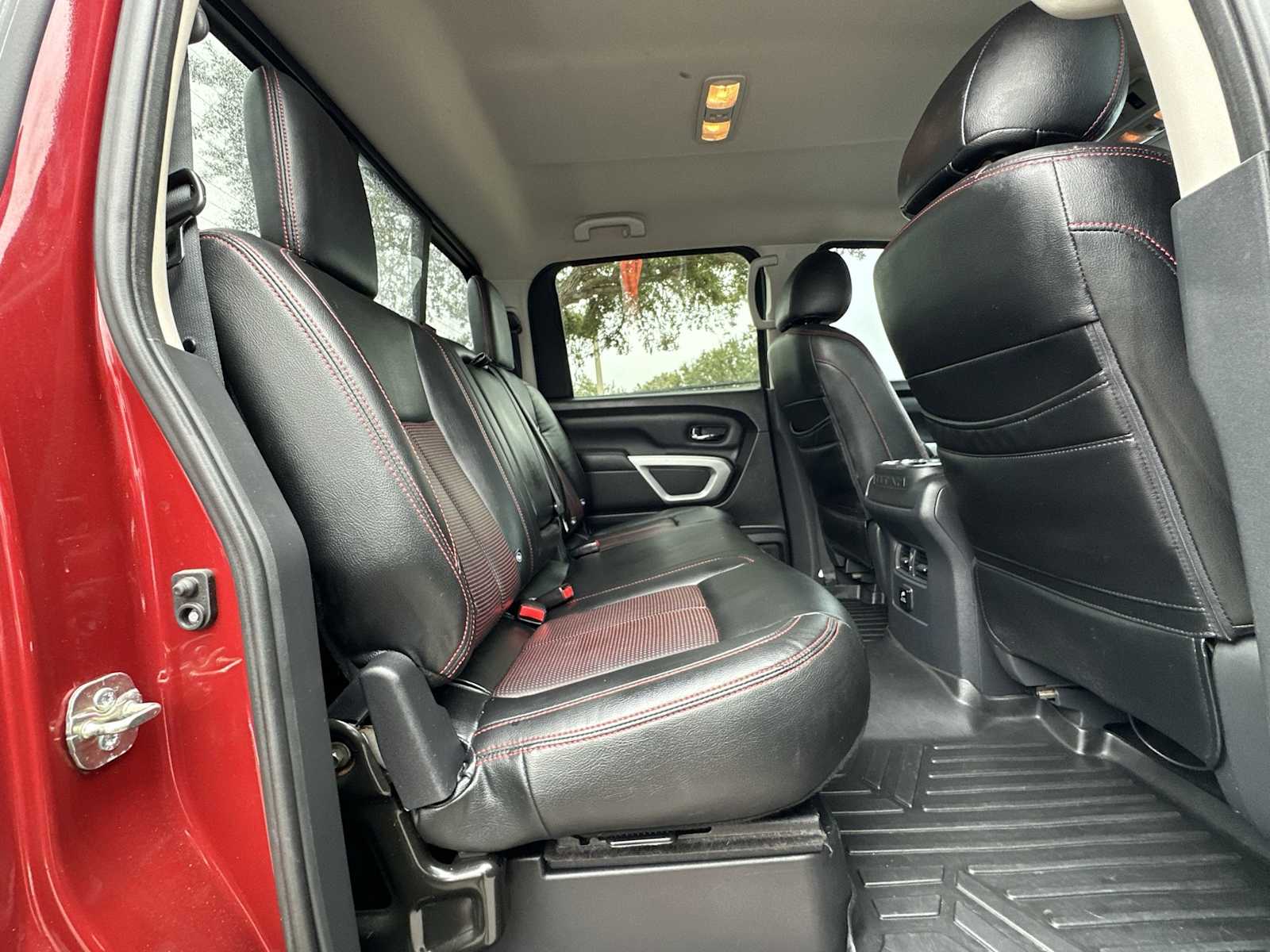 Thumbnail: 2017 Nissan Titan - 18