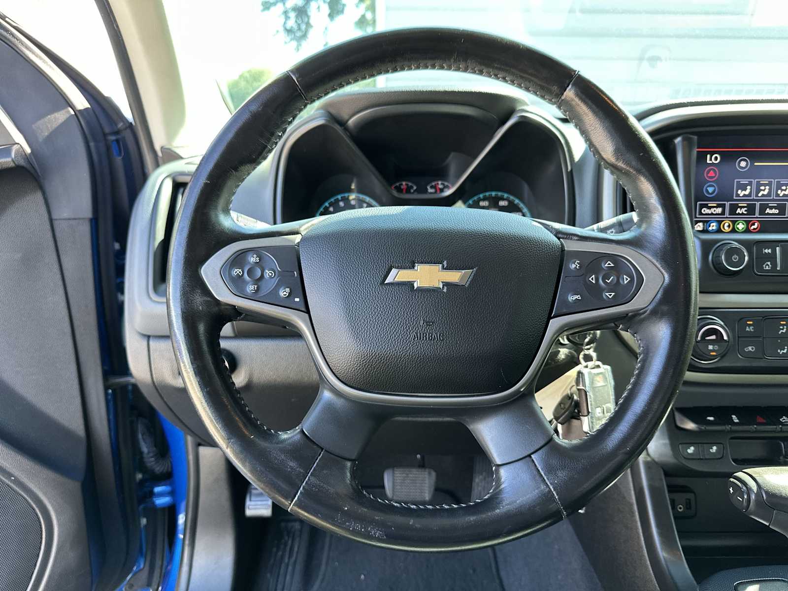 Thumbnail: 2019 Chevrolet Colorado - 20