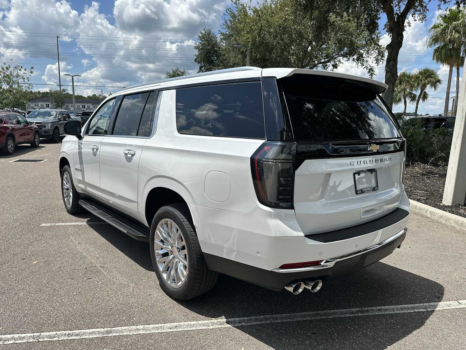 Thumbnail: 2025 Chevrolet Suburban - 4