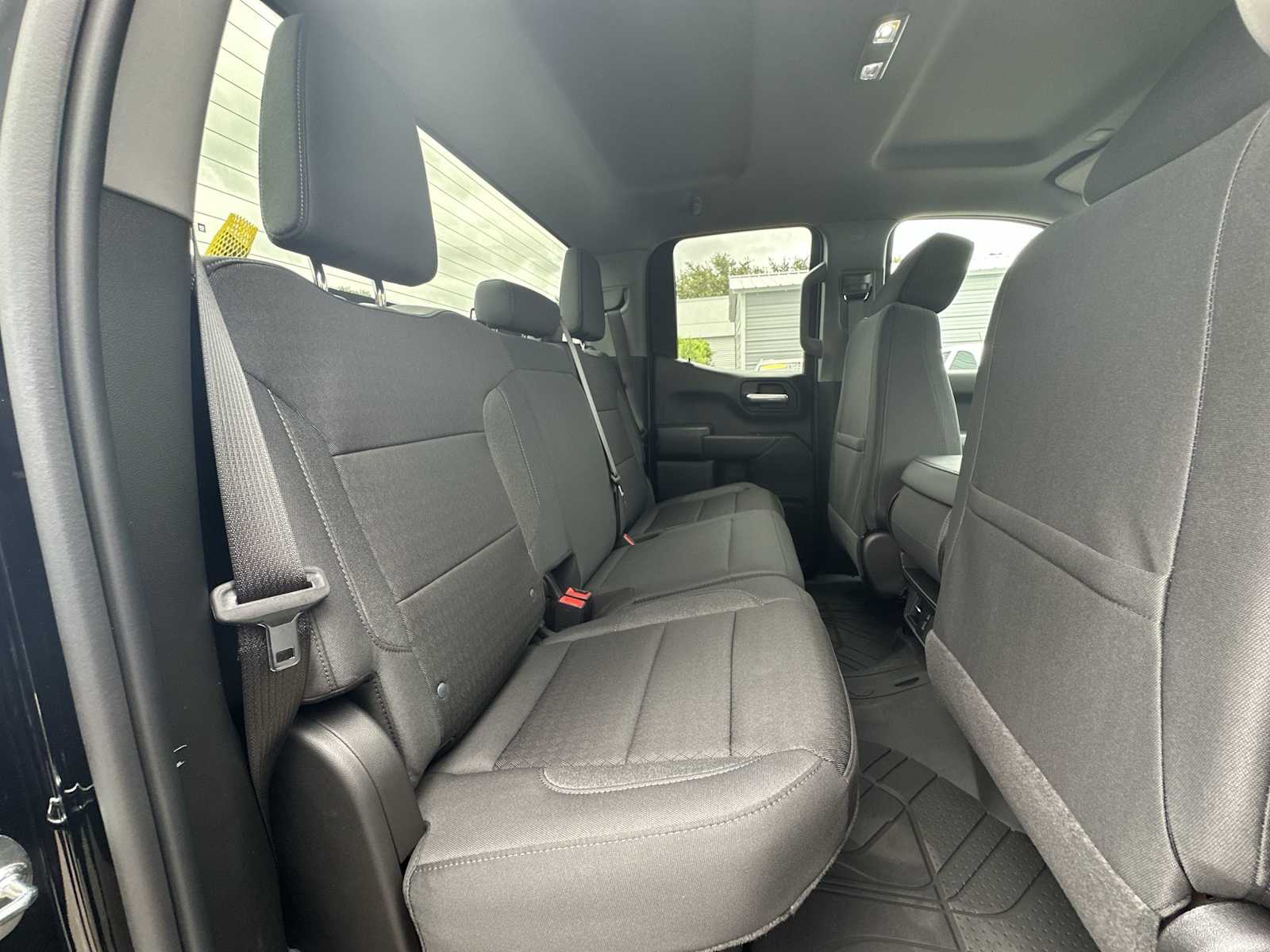 Thumbnail: 2026 Chevrolet Silverado 1500 - 18