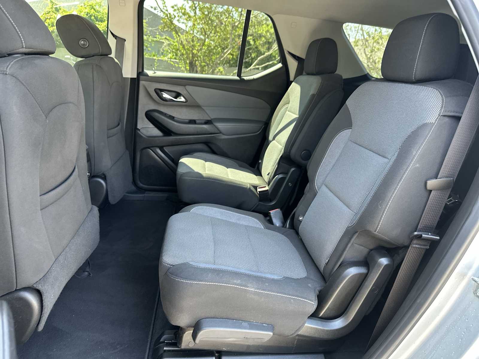 Thumbnail: 2019 Chevrolet Traverse - 17