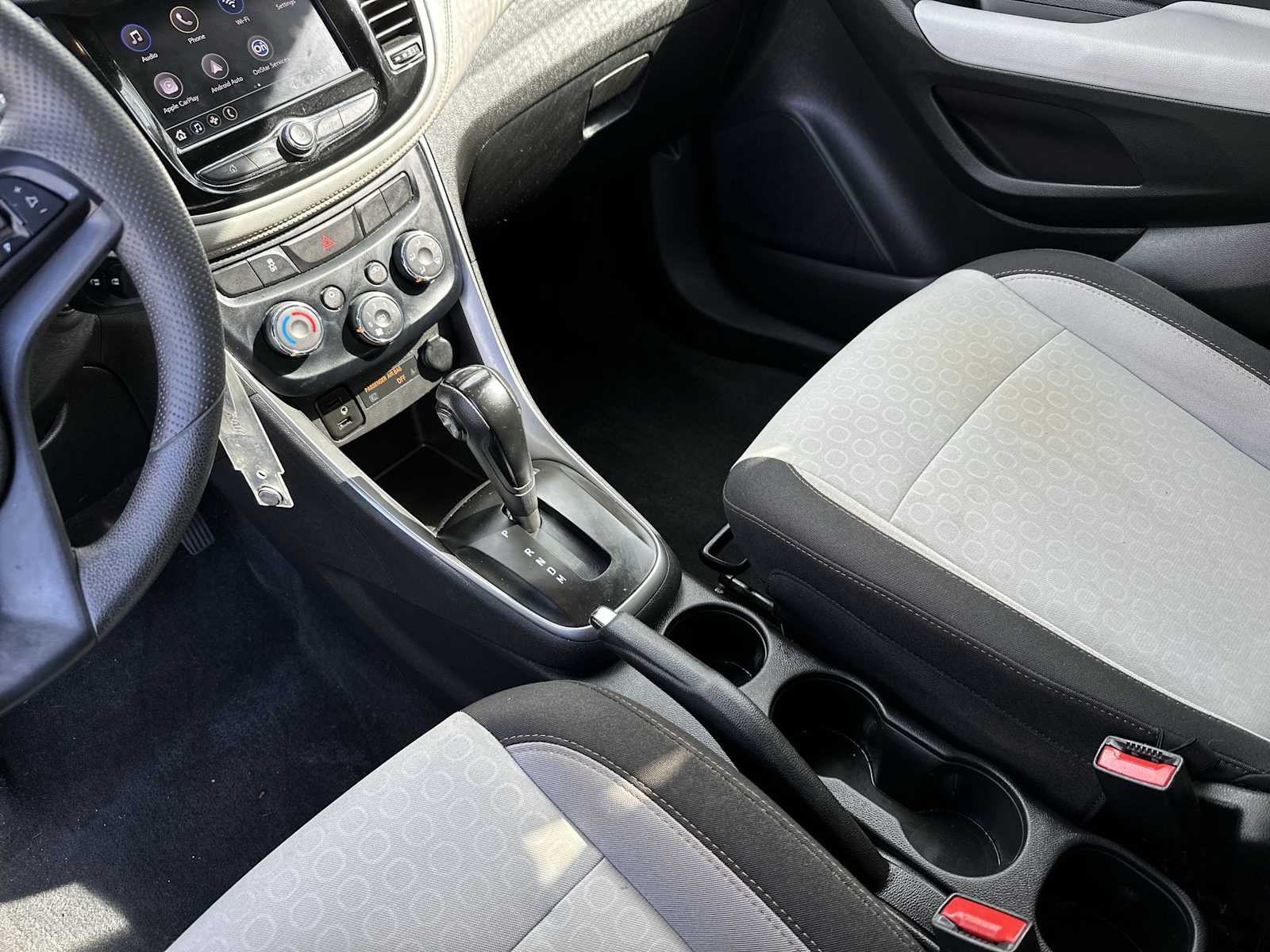 Thumbnail: 2020 Chevrolet Trax - 21