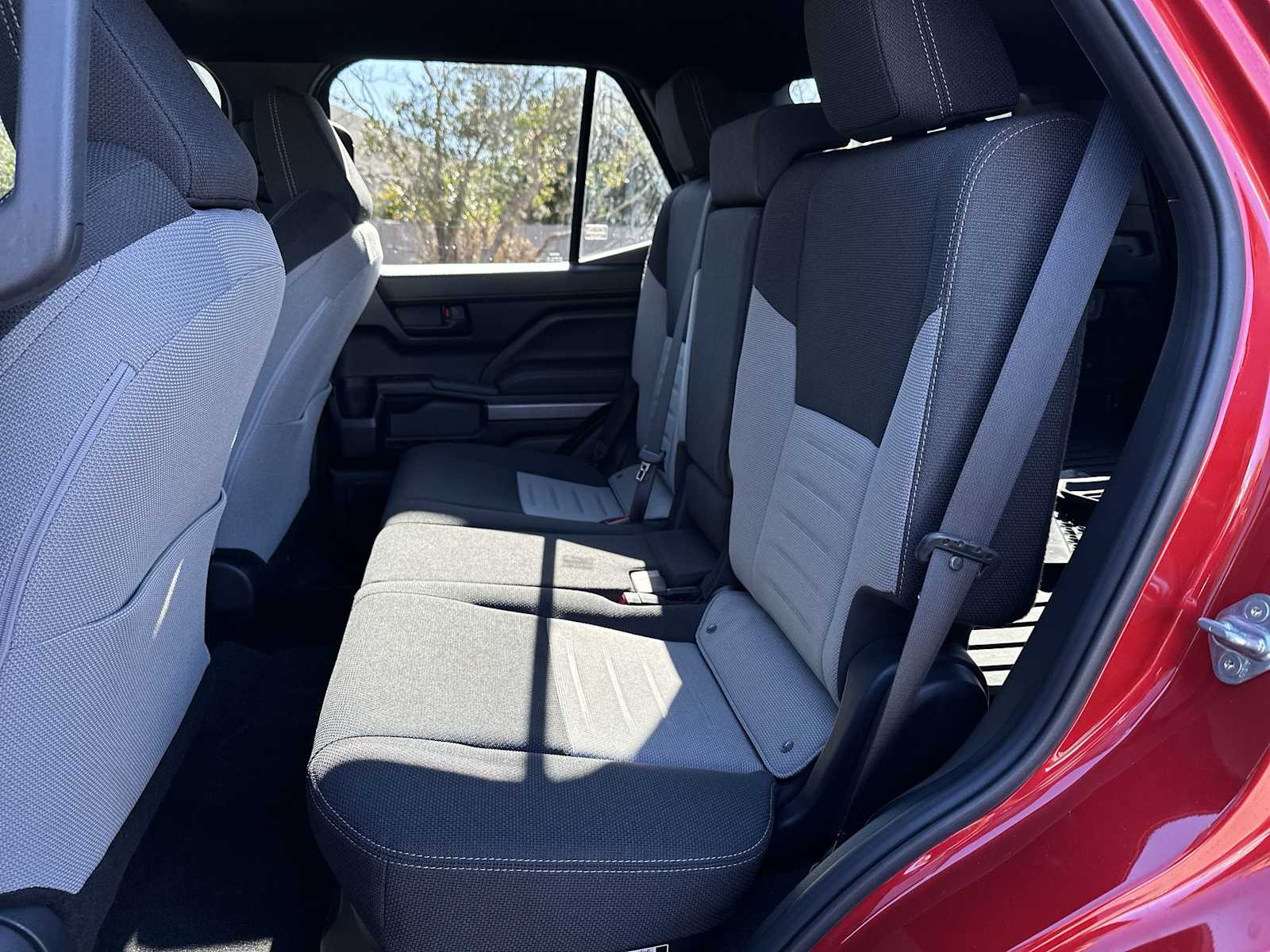 Thumbnail: 2025 Toyota 4Runner - 17