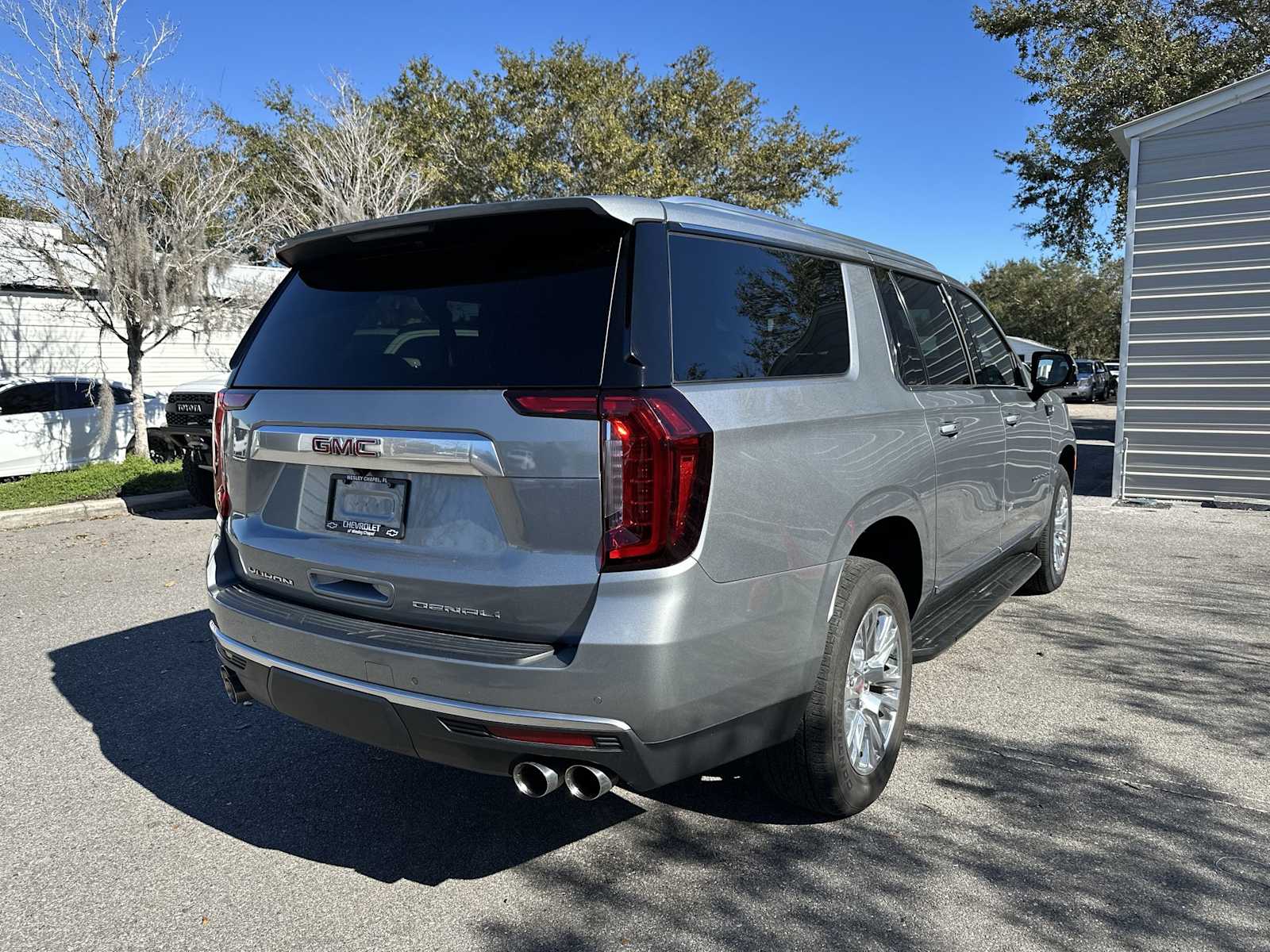 Thumbnail: 2024 GMC Yukon XL - 6