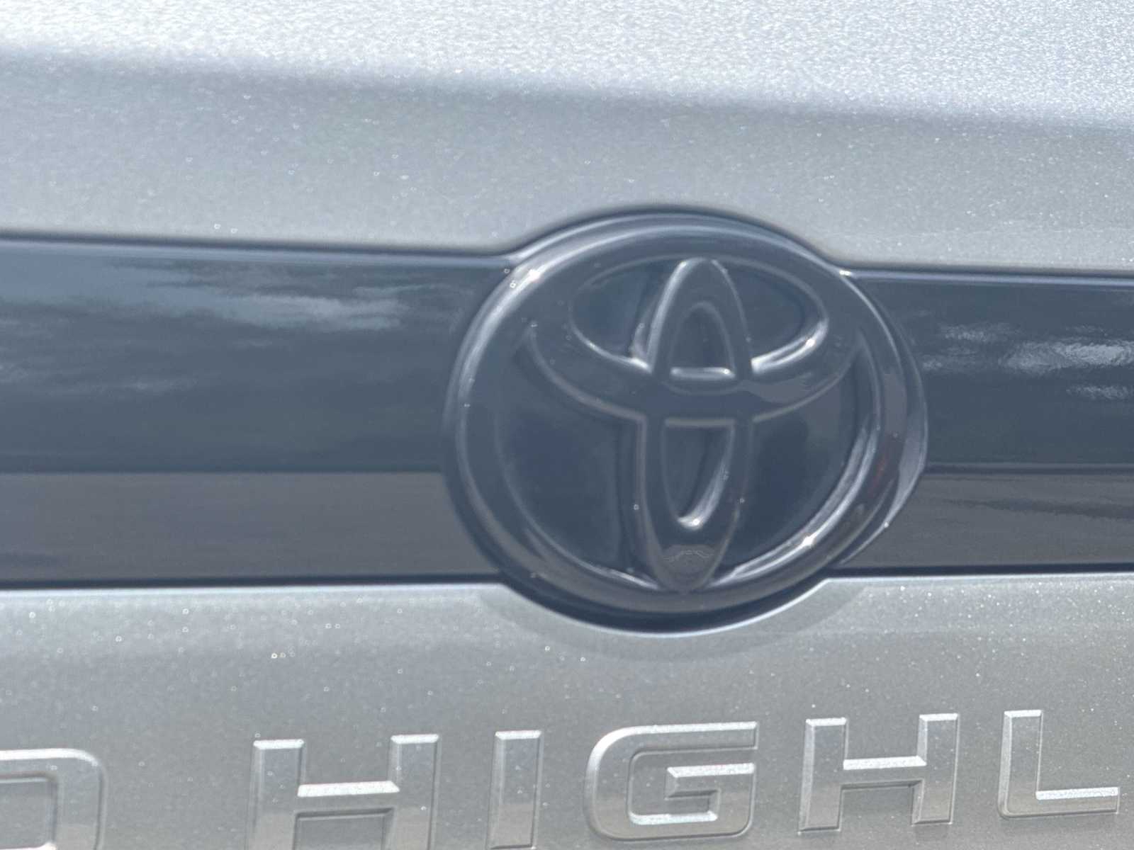 Thumbnail: 2024 Toyota Grand Highlander - 10