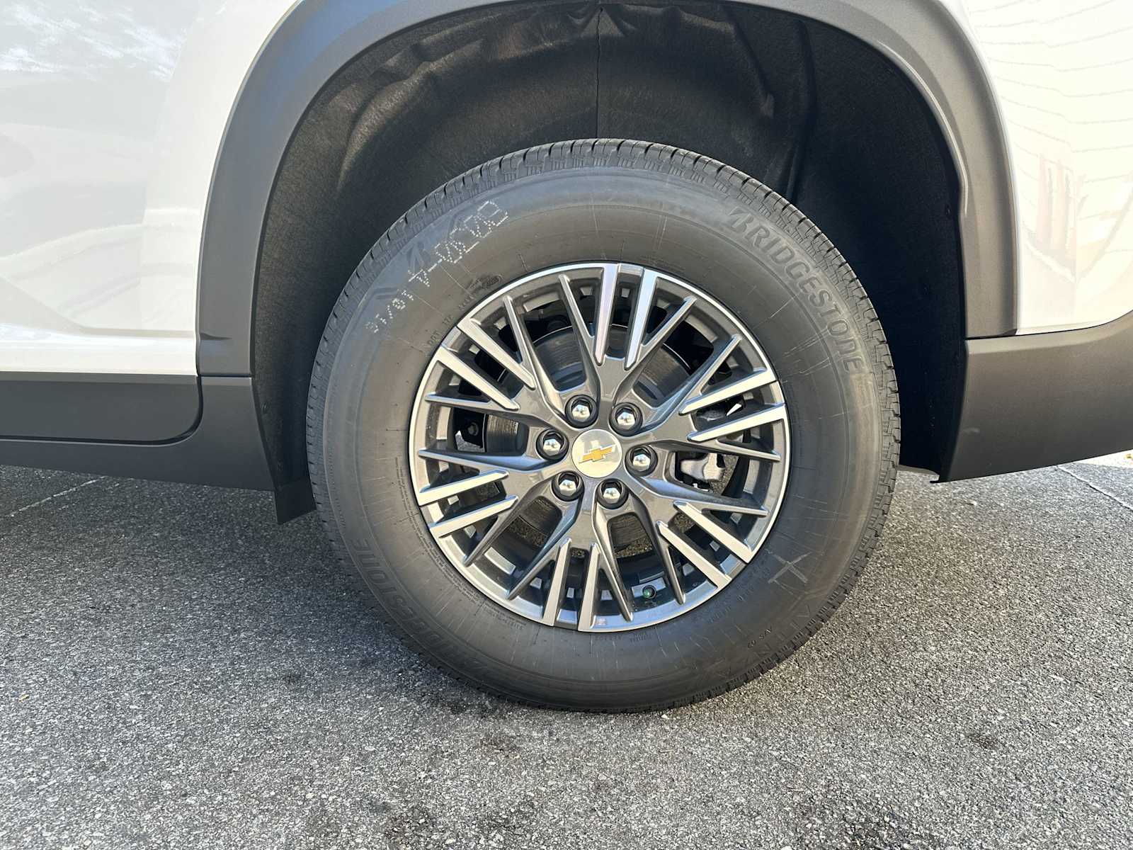 Thumbnail: 2026 Chevrolet Traverse - 12