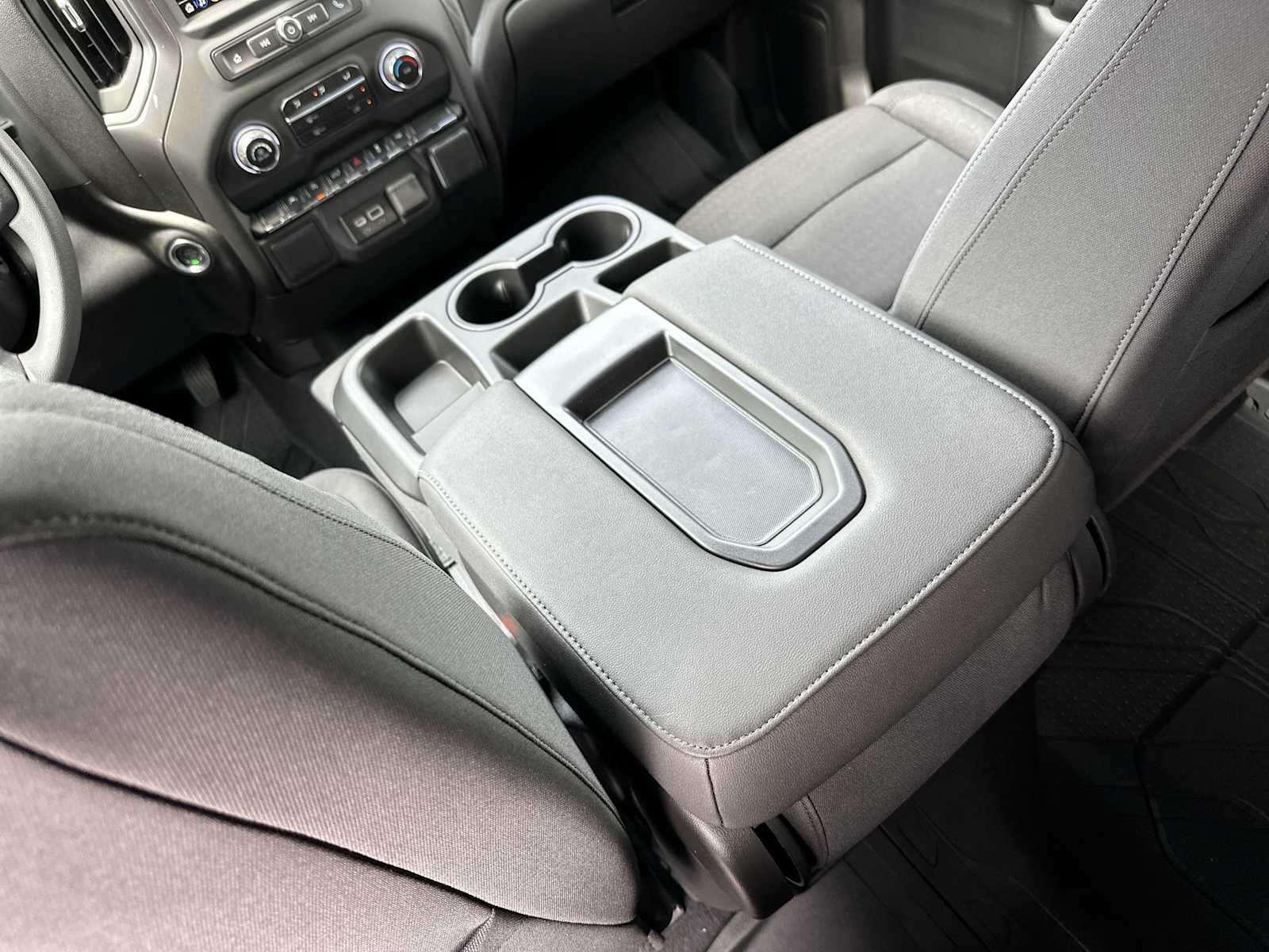 Thumbnail: 2026 Chevrolet Silverado 1500 - 21