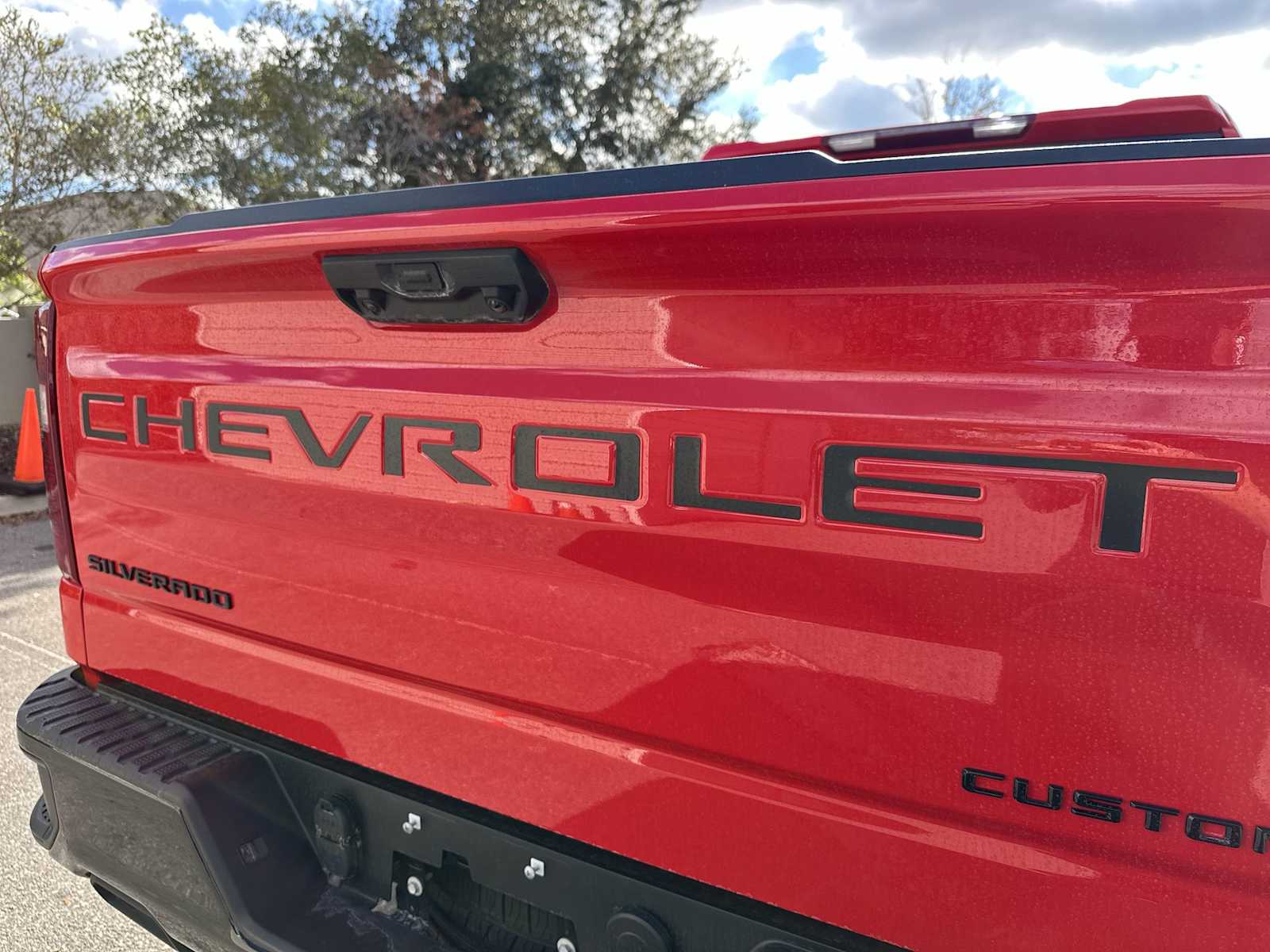 Thumbnail: 2026 Chevrolet Silverado 1500 - 10